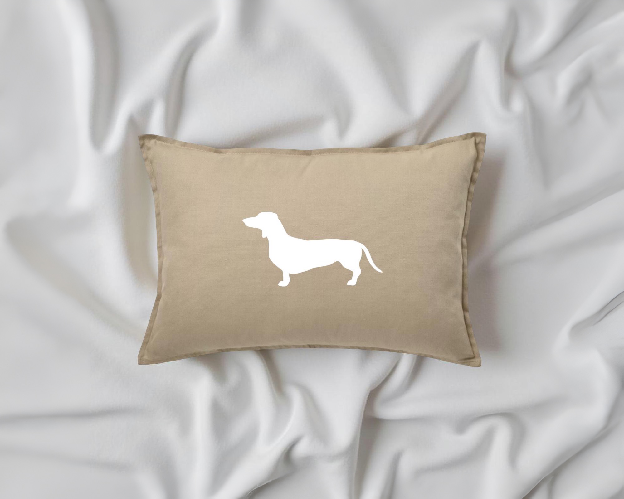 Kissen | Dackel | sandfarben | 40 x 58 cm Roo's Gift Shop