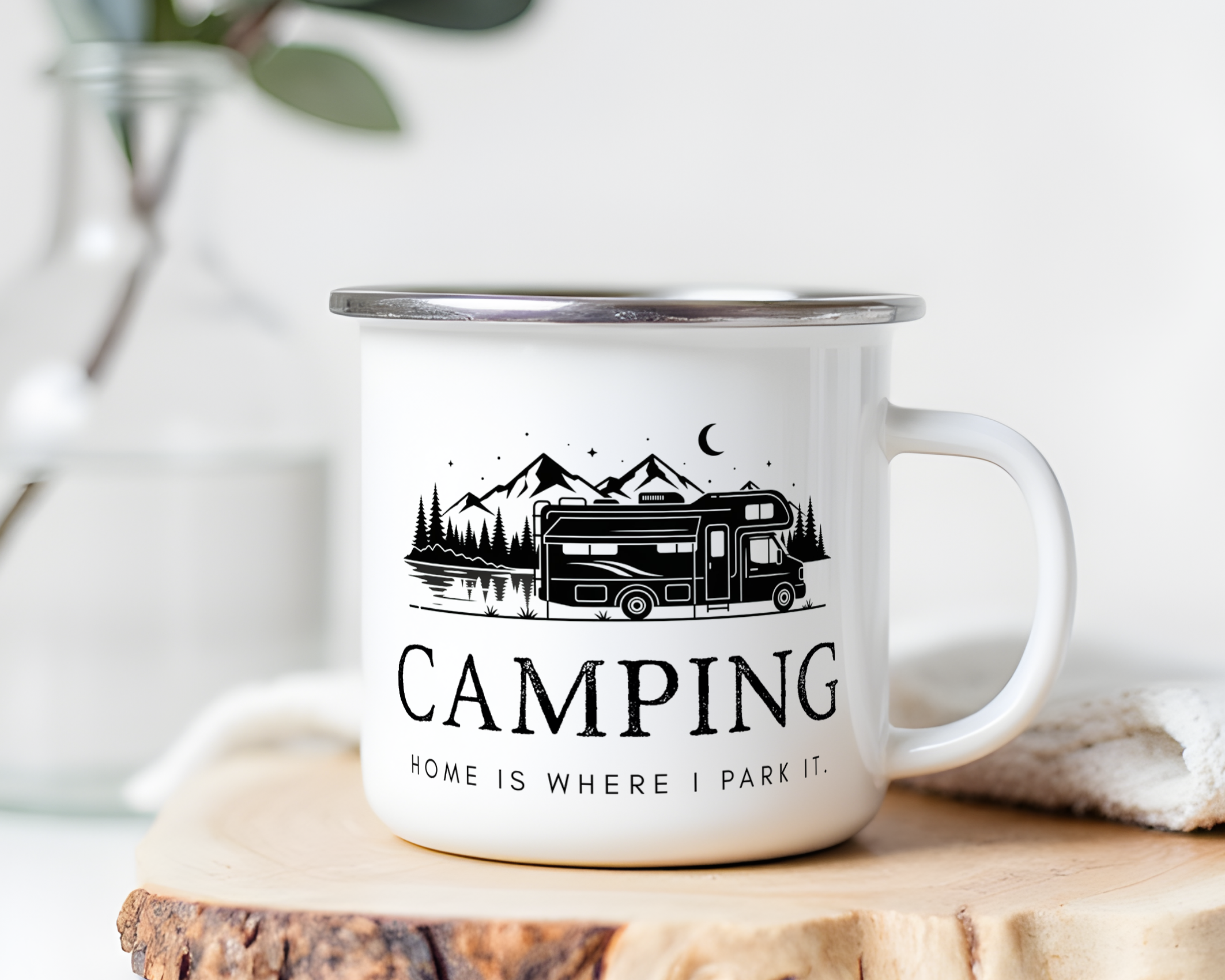 Camping Emaille Tasse "Home is where I park it" – Bruchsicher | Geschenk für Camper Roo's Gift Shop