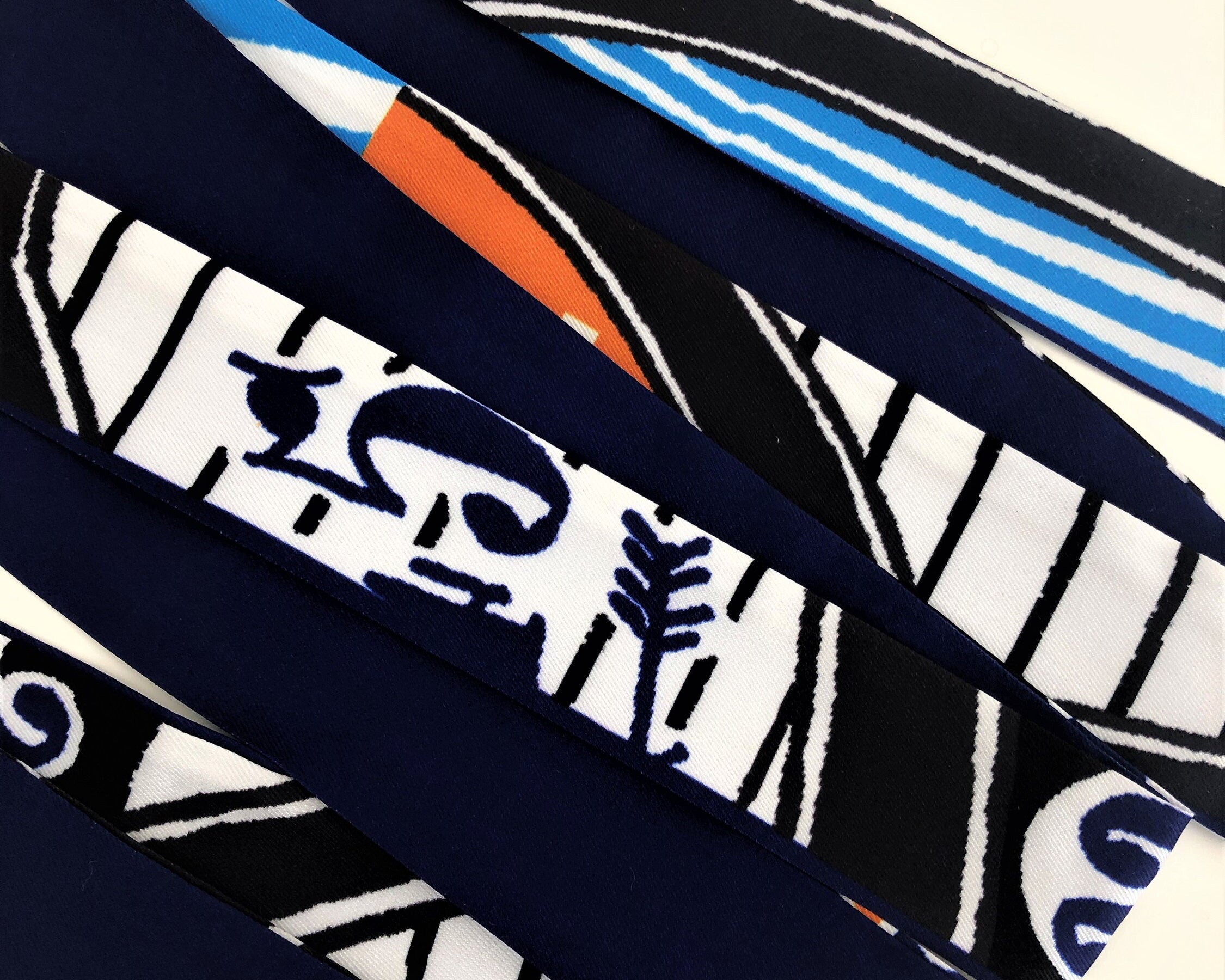 Schmaler seidiger Schal | Twilly | Handtasche Griff | Wrap | Tuch | Haarband | Armband | Taschenband lila blau violett orange