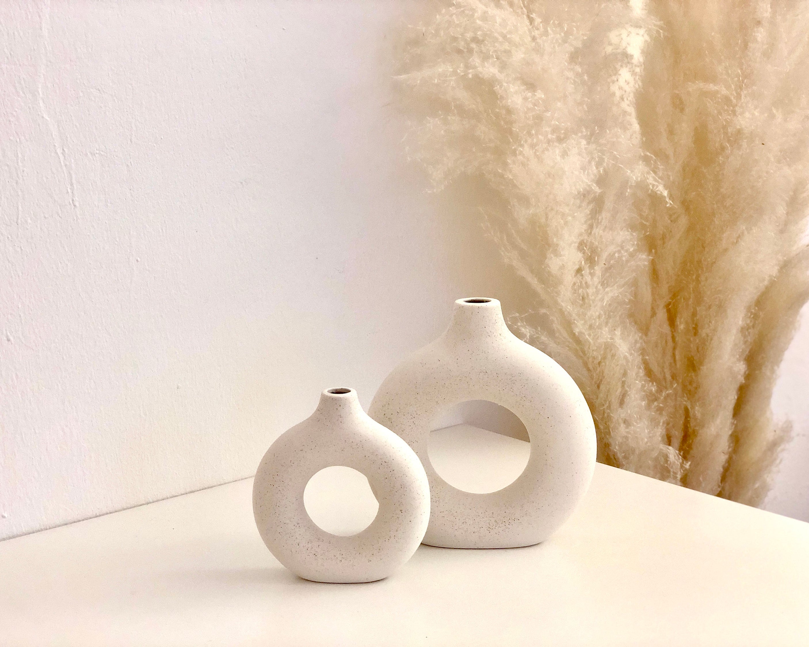 Donut Vasen unterschiedliche Größen | Deko Objekte | Nordic Stil | Skandi | Vase rund mit Loch