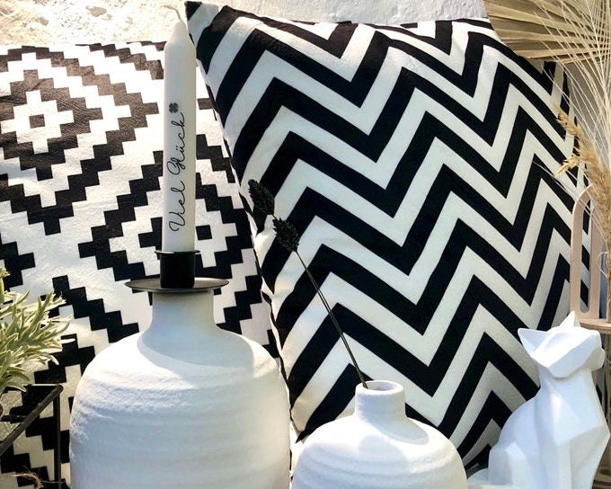 Kissen | Design Kissen in schwarz weiß | Scandi Boho Stil | Ethnomuster | Samt | inkl. Füllung
