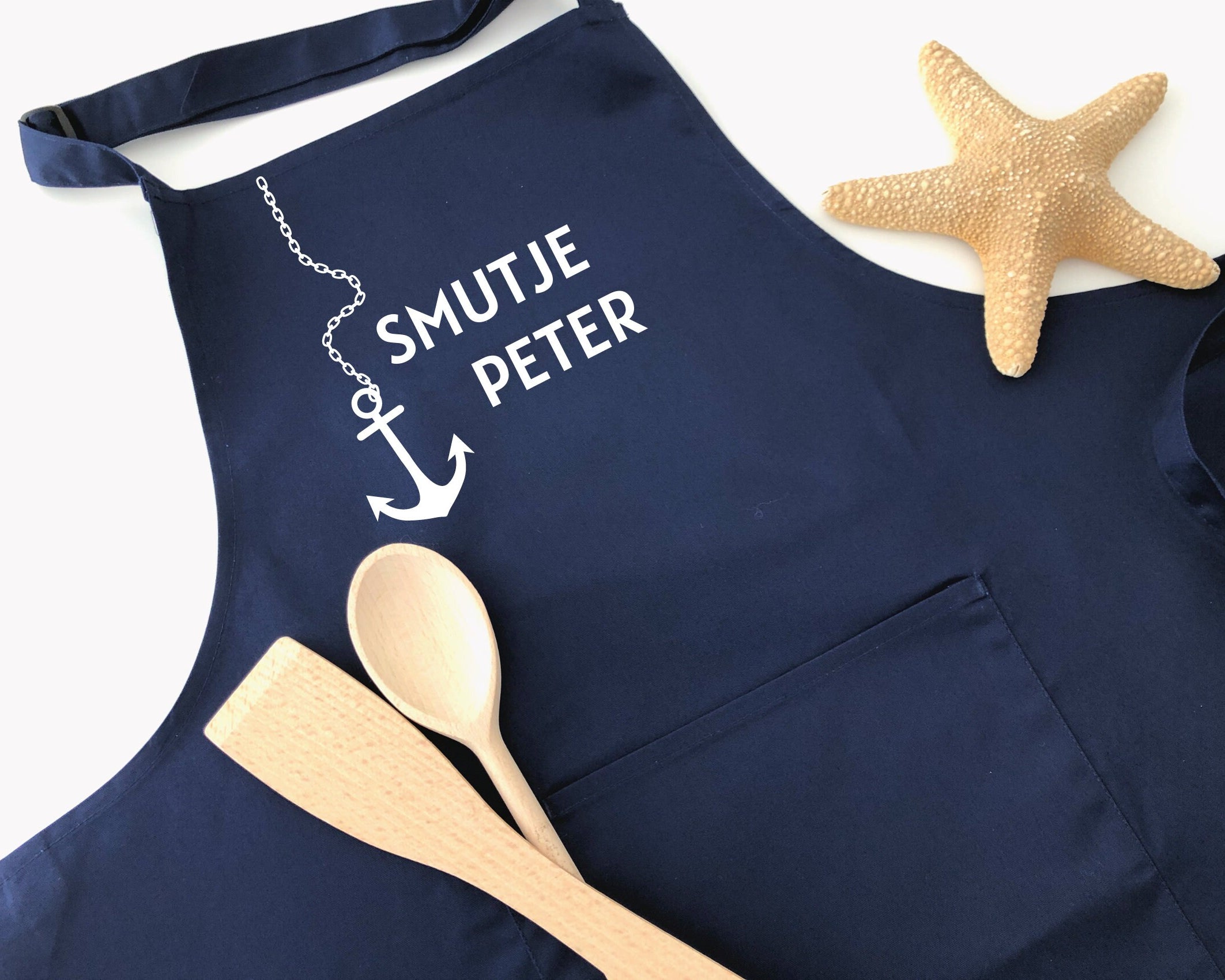 Maritime Grill Schürze für ihn | Smutje | personalisierbar | BBQ Schürze Männer mit Namen | blau, grau | Geschenk Papa Vater Bruder