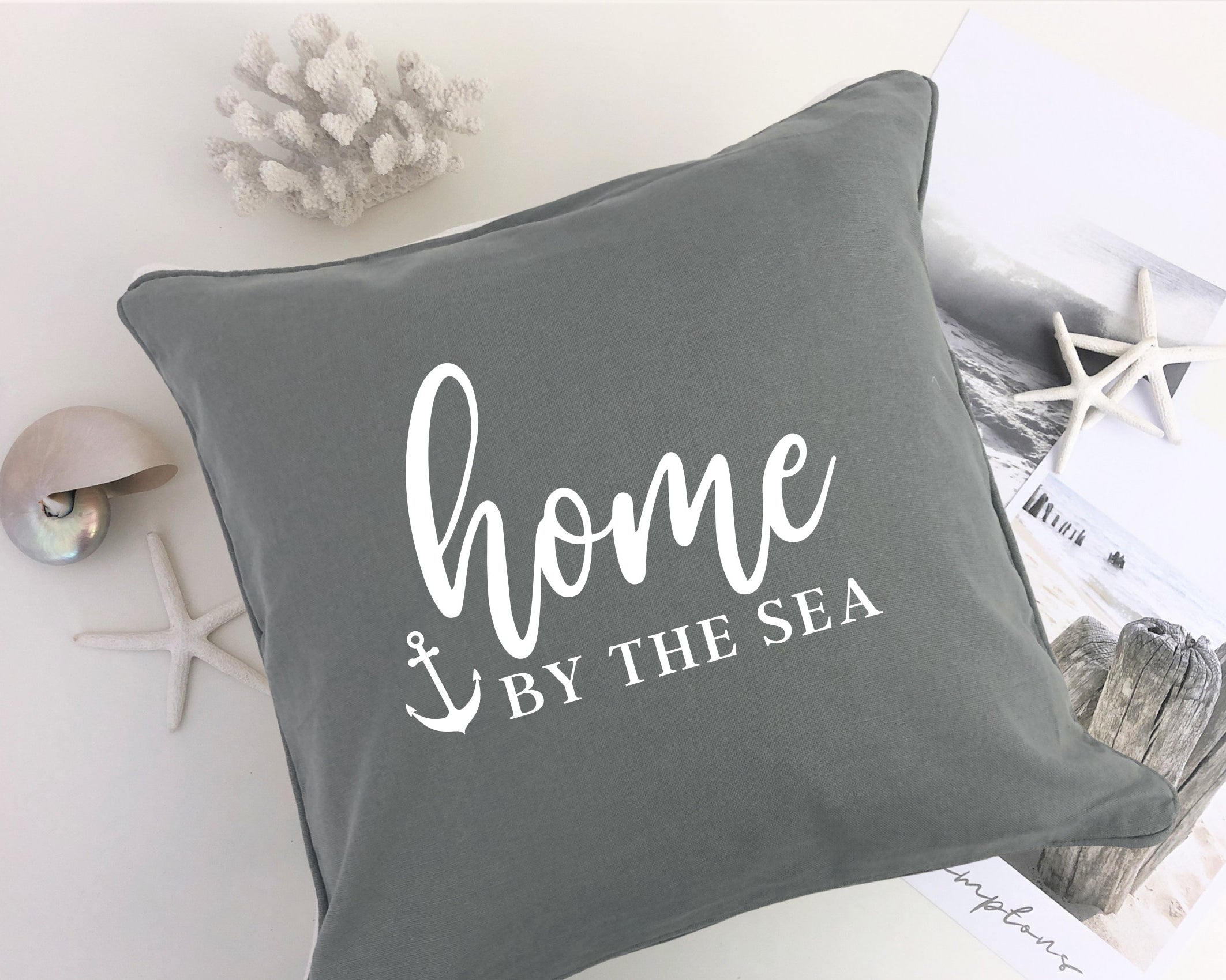 HOME by the sea | Kissen | maritimer Kissenbezug | 40 x40 cm | Baumwolle | Skandi Design | Hygge Boho Deko Kissenhülle
