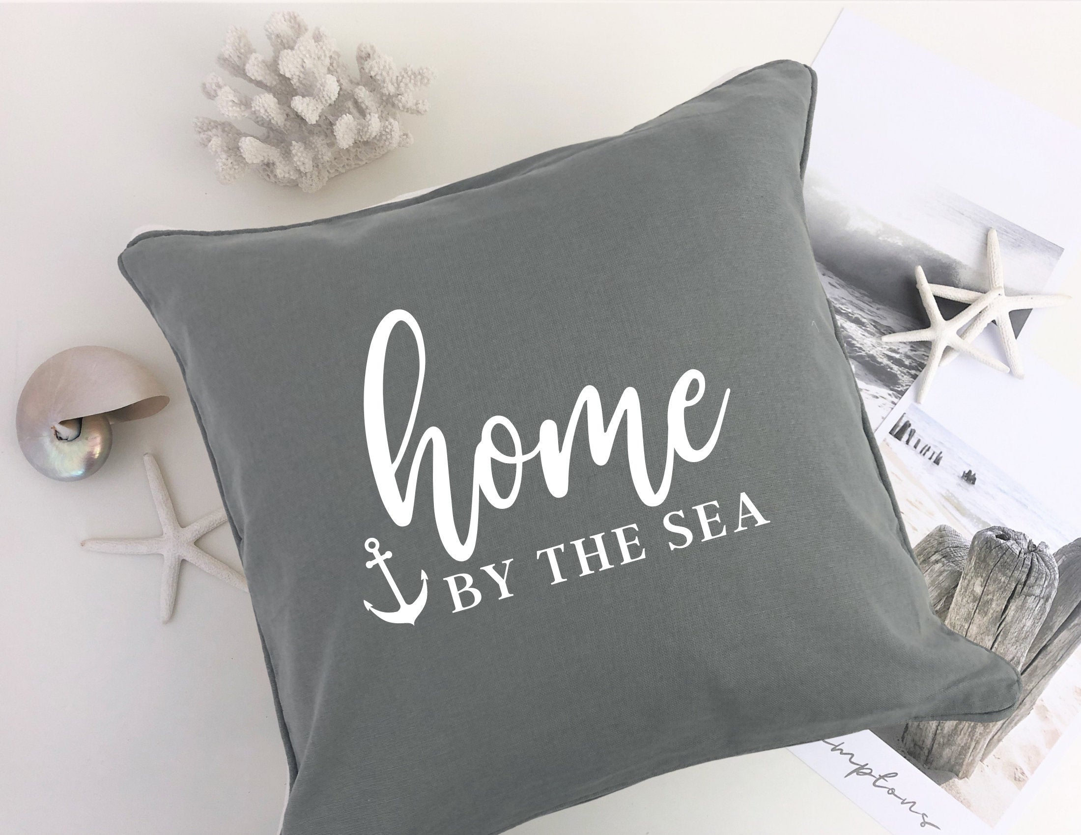 HOME by the sea | Kissen | maritimer Kissenbezug | 40 x40 cm | Baumwolle | Skandi Design | Hygge Boho Deko Kissenhülle