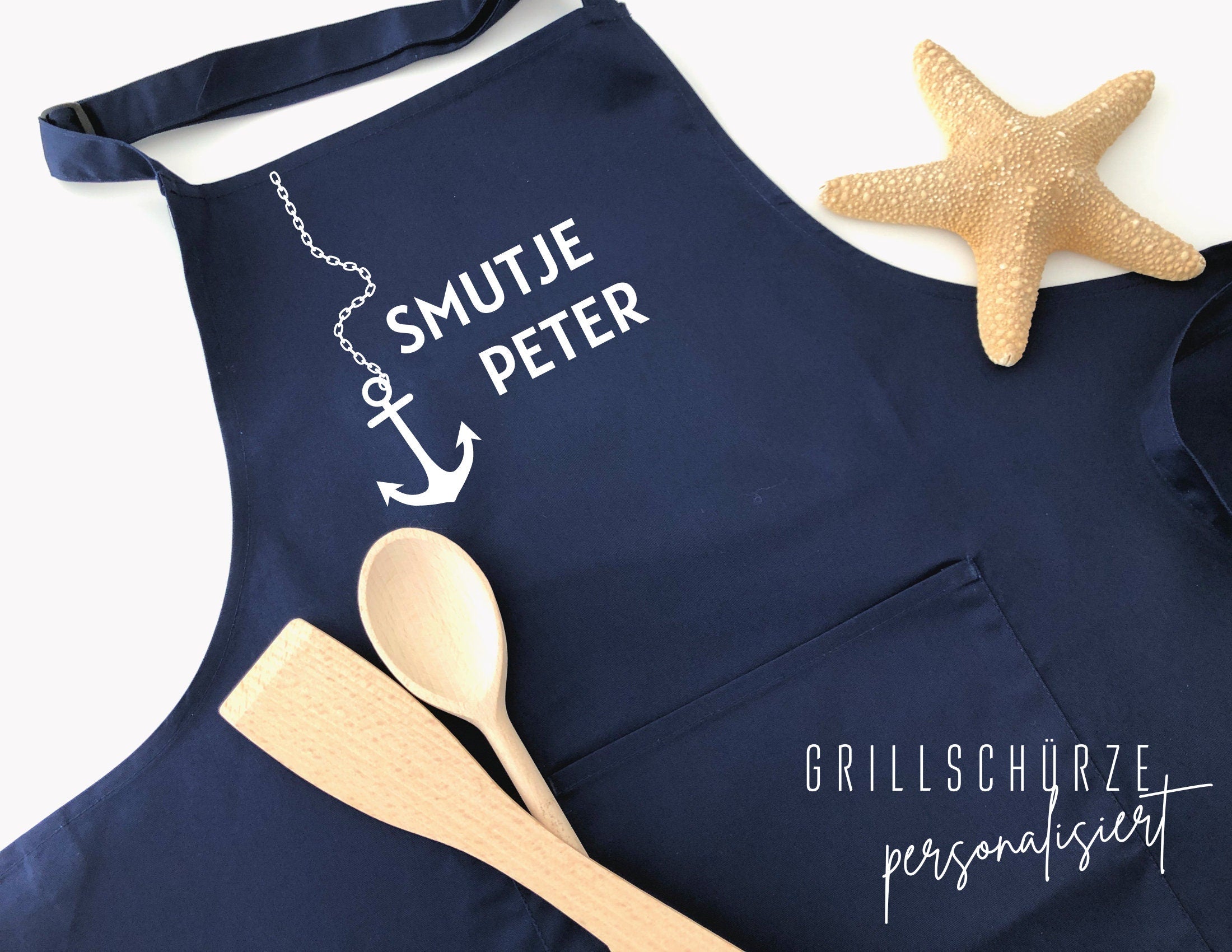 Maritime Grill Schürze für ihn | Smutje | personalisierbar | BBQ Schürze Männer mit Namen | blau, grau | Geschenk Papa Vater Bruder