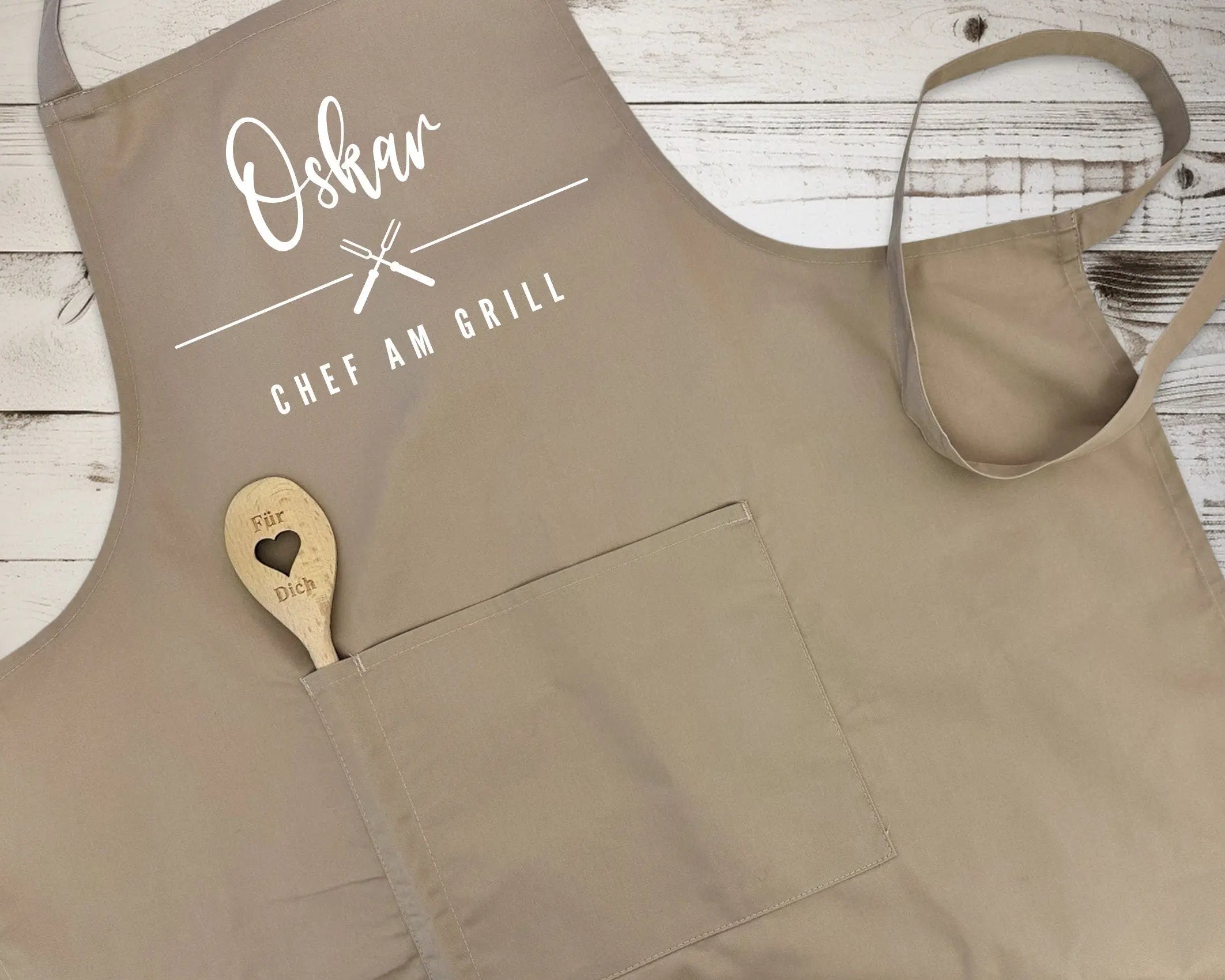 Schürze | personalisiert mit Deinem Namen | sand, rosa, pink, khaki, bordeaux, Jeans