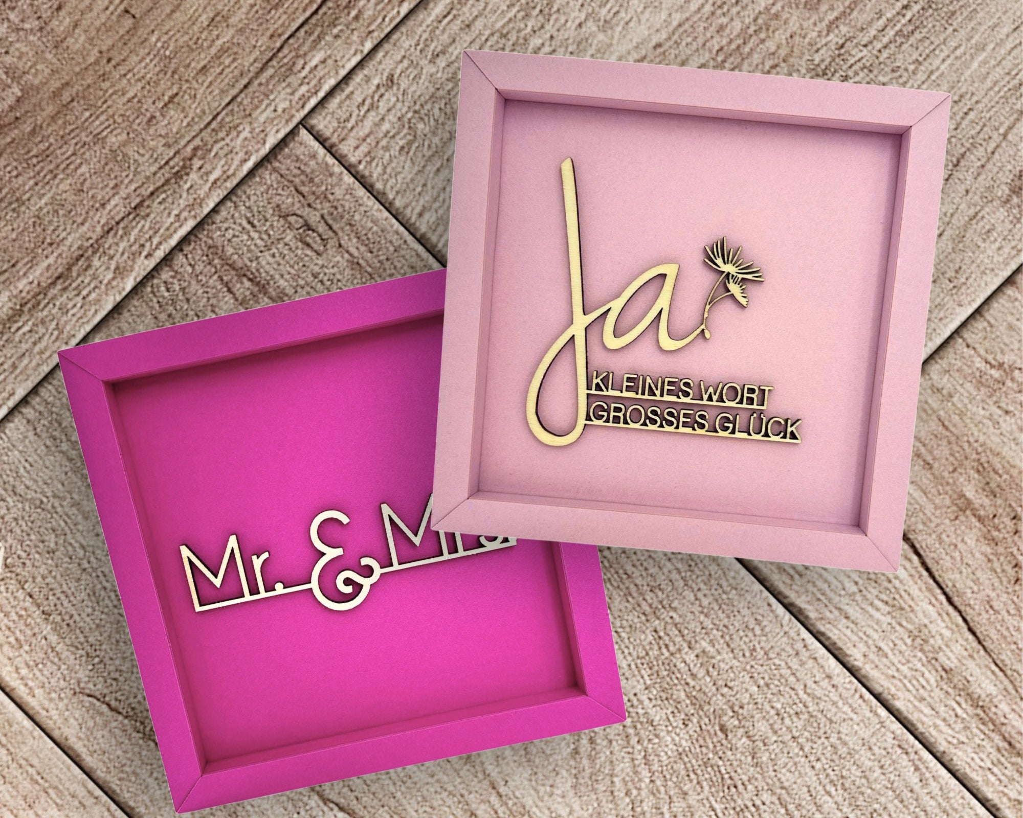 Mr.& Mrs. | Schriftzug aus Holz | Ja | Filigrane Holzschrift