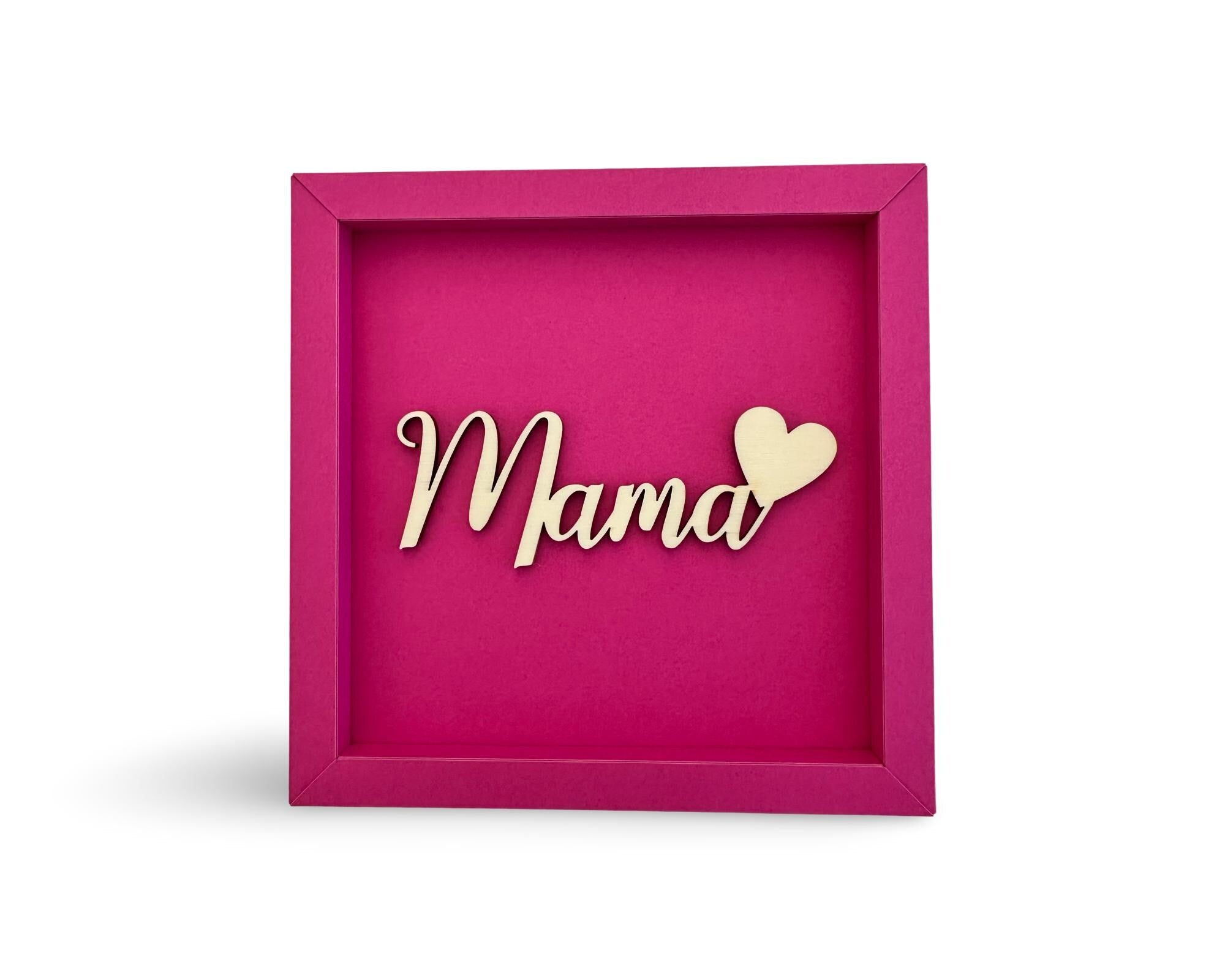 Mama | Schriftzug aus Holz | 3D-Karte Bild mit filigraner Holzschrift | rosa pink, grau | Muttertag