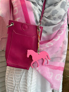 Pferd Anhänger für Tasche | pinker Taschenschmuck | Pferde Taschenanhänger rosa | Geschenk Reiterin