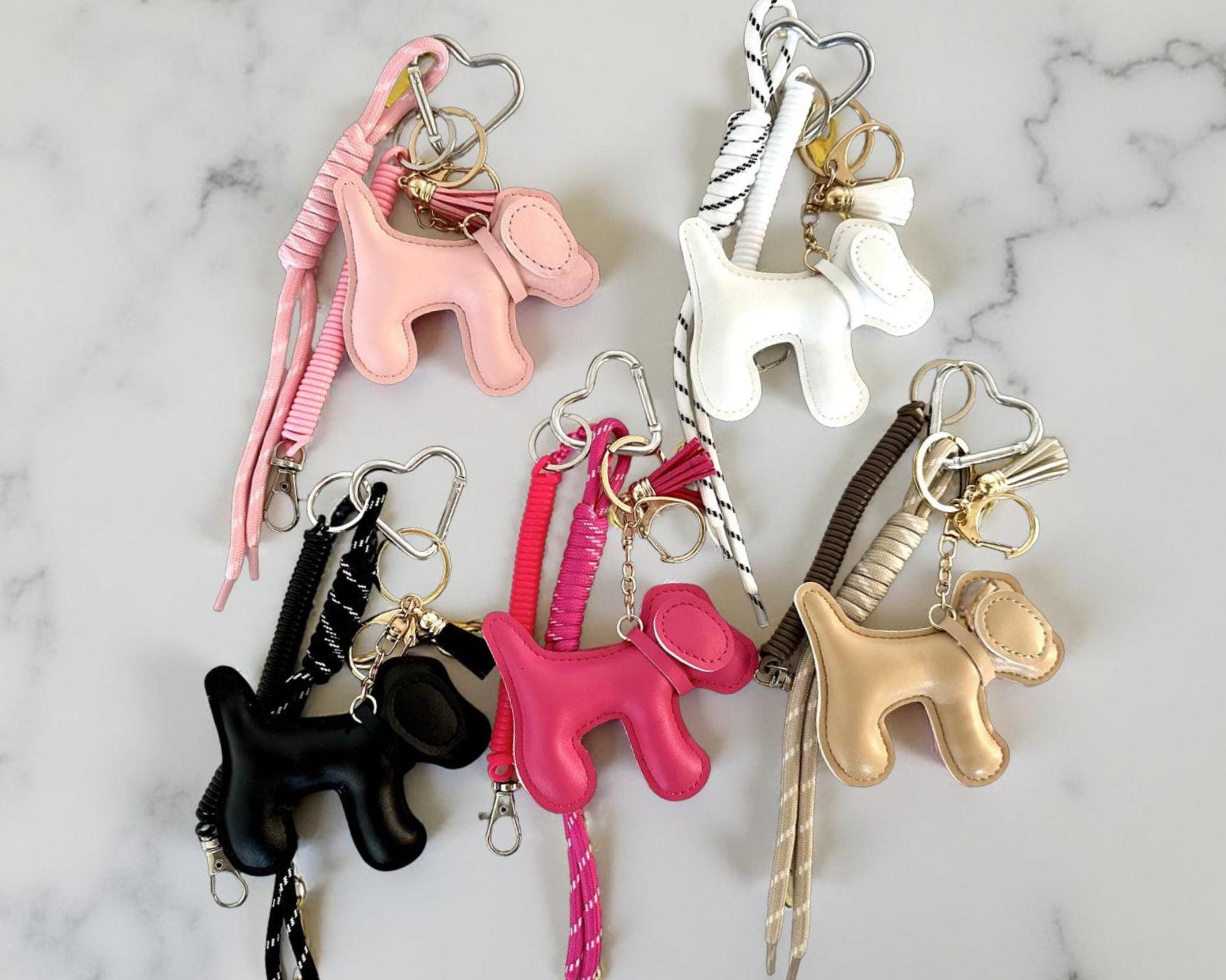 Anhänger Hund | Taschenschmuck Taschenanhänger | Bag Charm pink, schwarz, weiß, rosa, beige