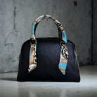 Twilly: seidiges Band | schmaler Schal in türkis beige gemustert für Handtasche, als Halstuch oder Armband