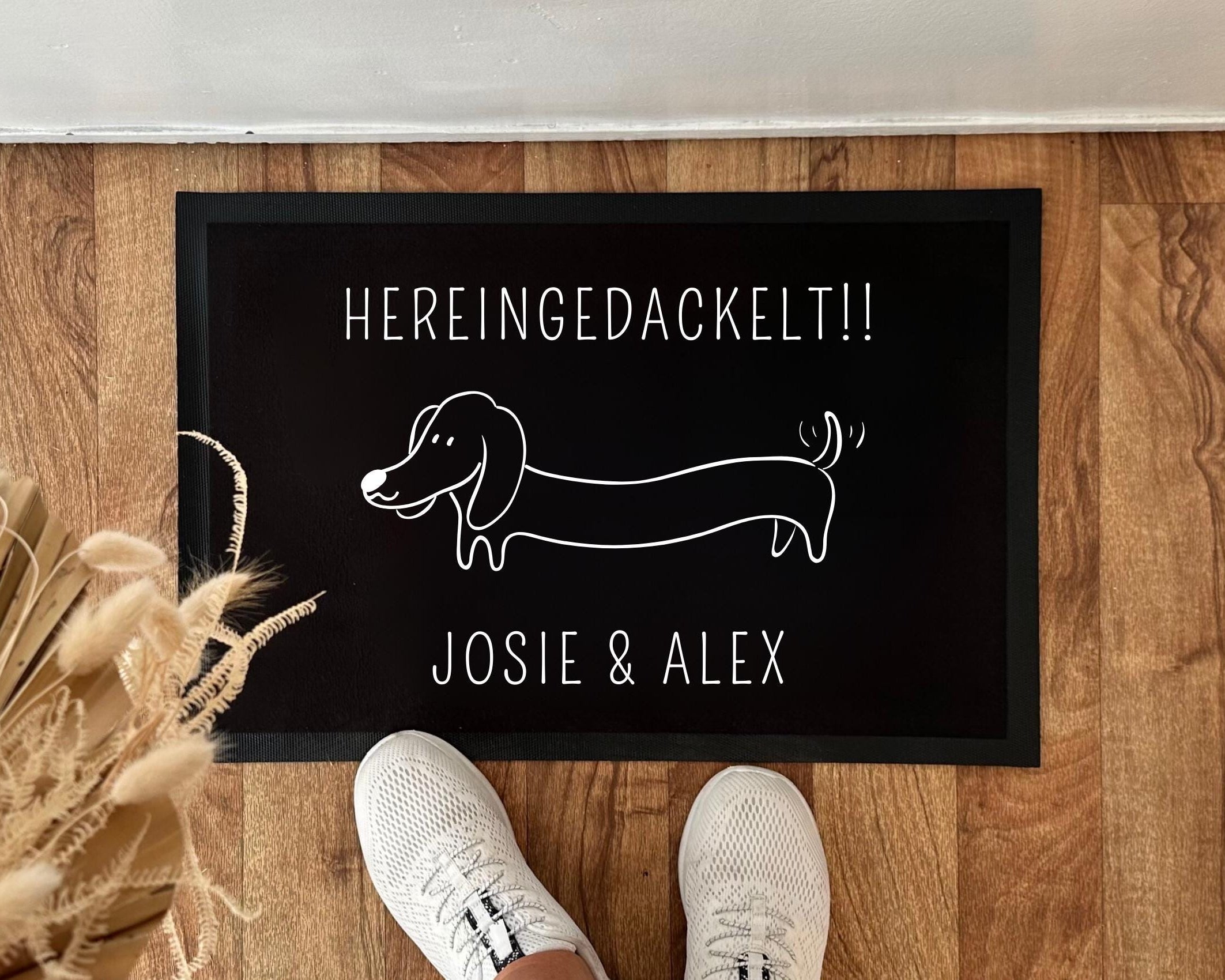 Fußmatte Hereingedackelt | Personalisierter Fußabtreter mit Namen und Dackelmotiv