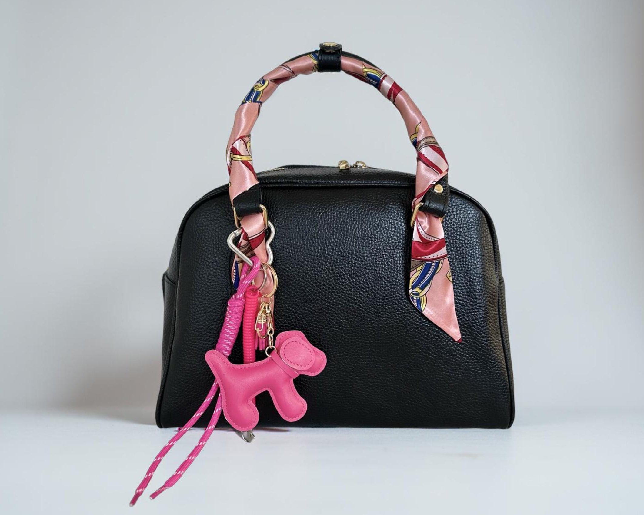Anhänger Hund | Taschenschmuck Taschenanhänger | Bag Charm pink, schwarz, weiß, rosa, beige
