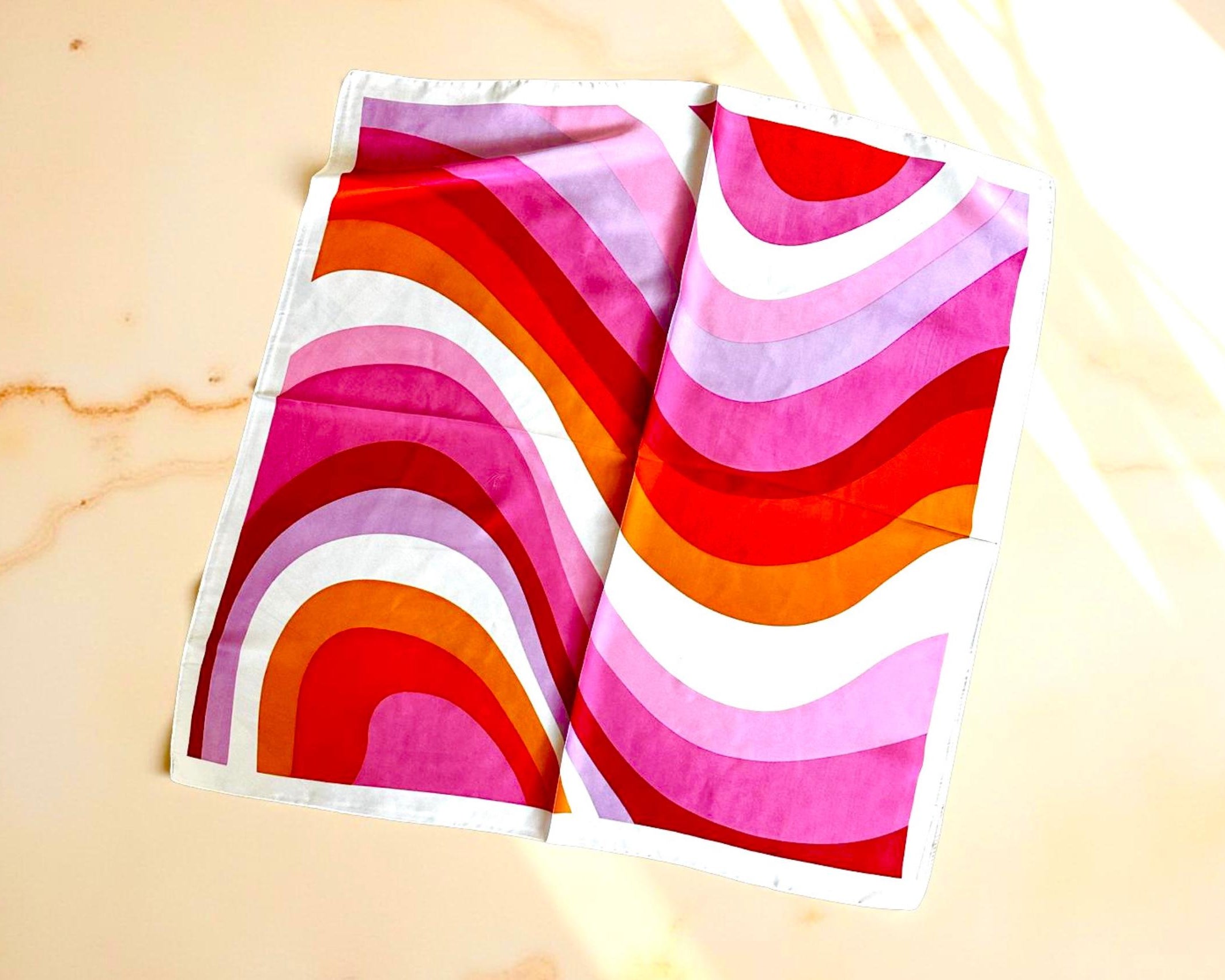 Tuch in orange pink weiß | Retro Design | Seventies Look | quadratisches seidiges Nickytuch