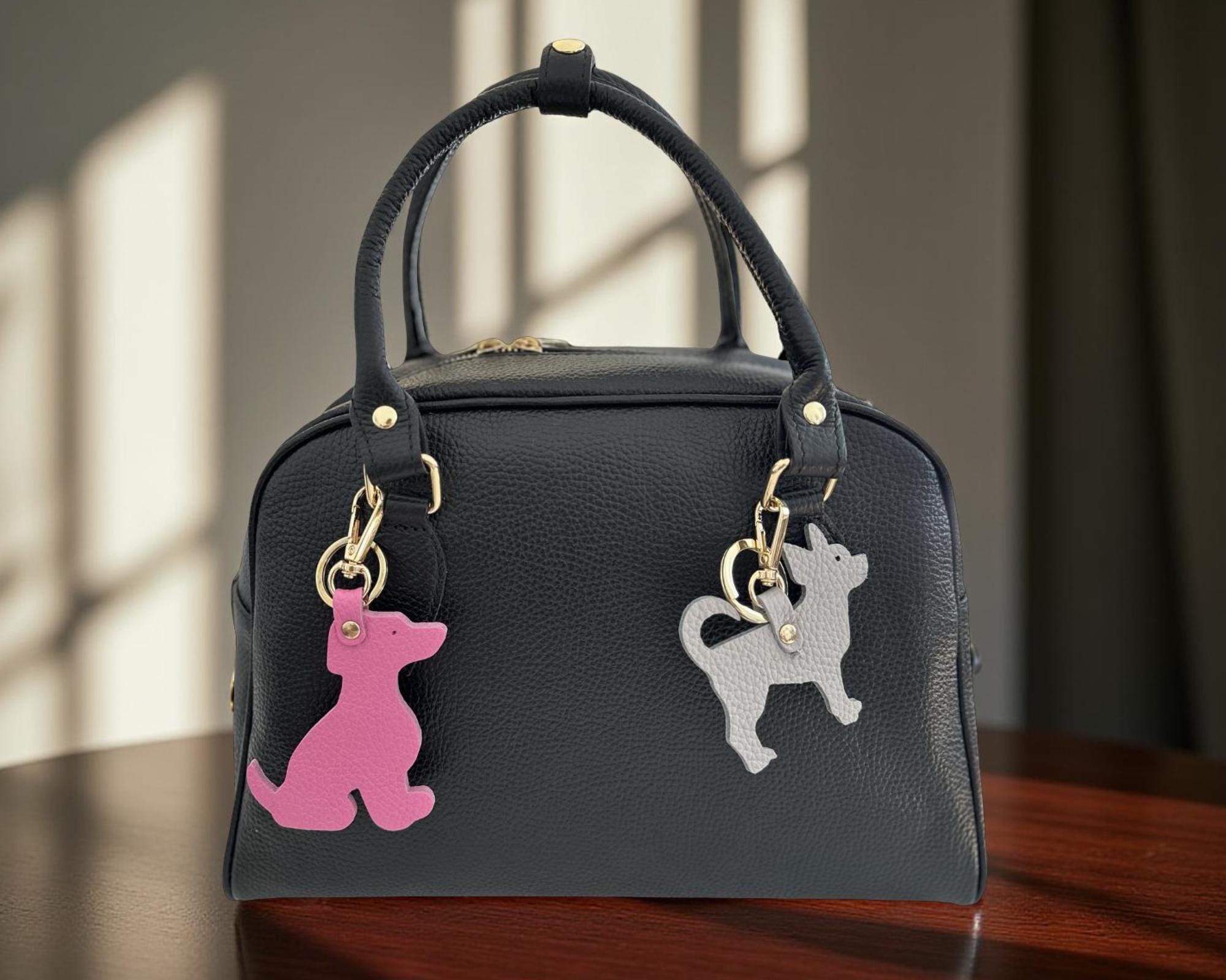 Anhänger Hund | Taschenschmuck Taschenanhänger | Bag Charm pink, rosa, grau