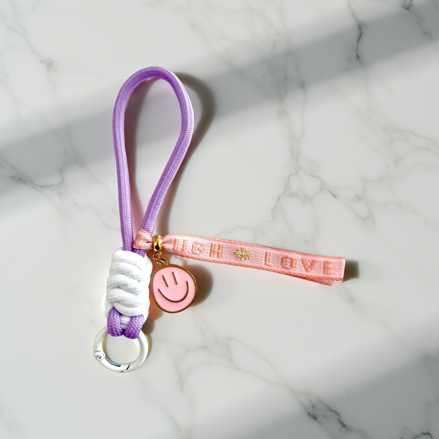 Handyketten in leuchtenden Neon Farben mit Anhänger & Adapter