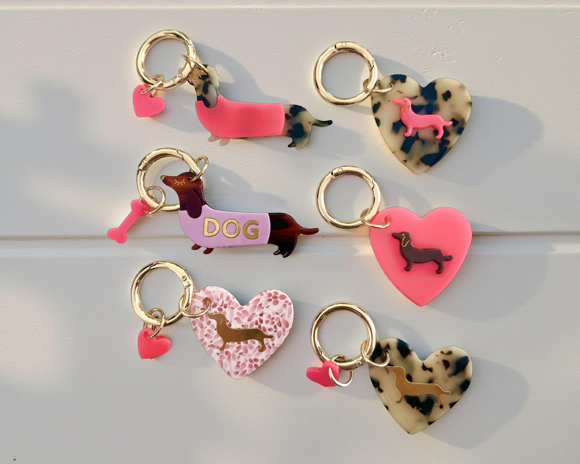 Dackel Anhänger am großen goldenen Karabiner | Charm für Taschen | Schlüsselanhänger | Taschenschmuck Taschenanhänger | Bag Charm