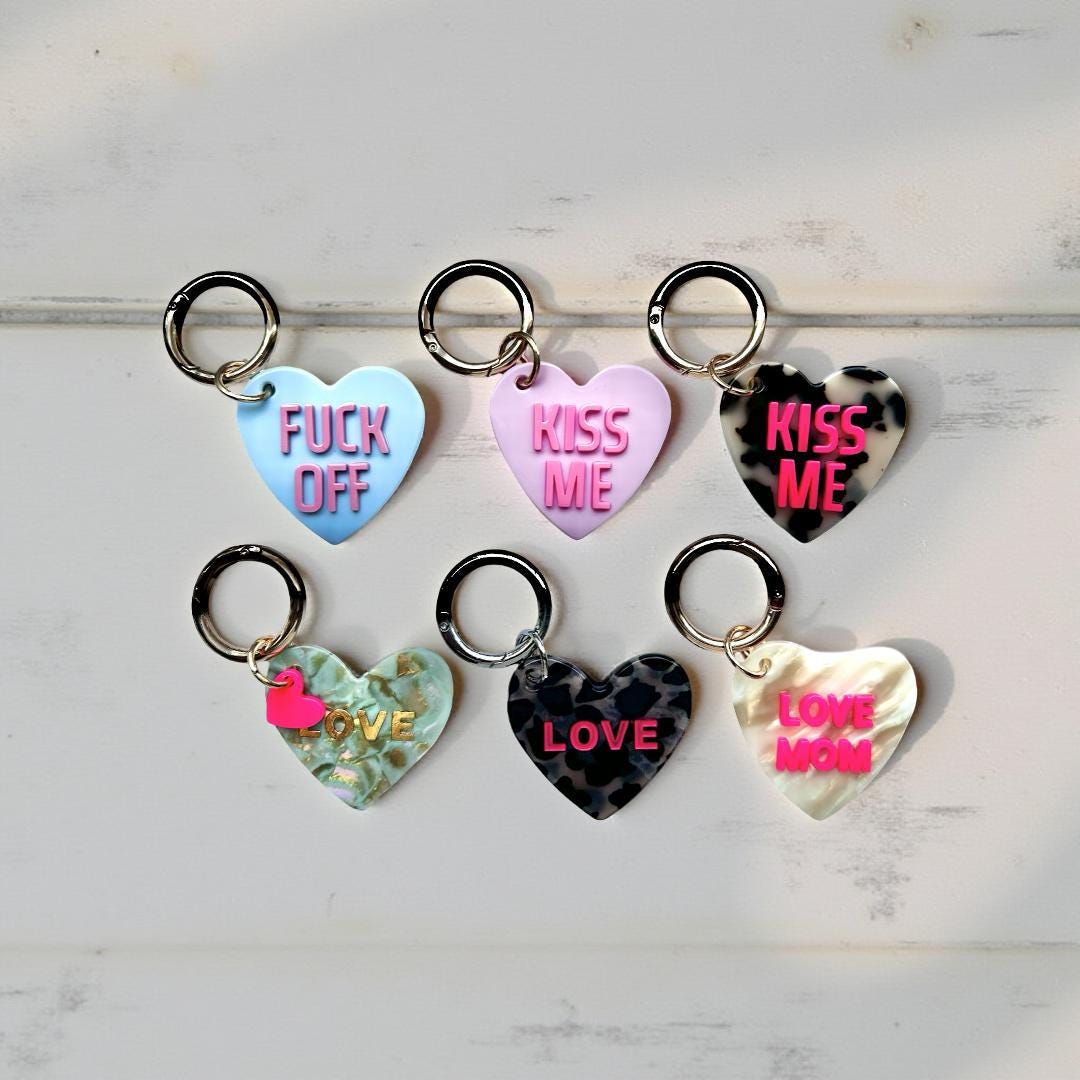 Herz Anhänger am großen goldenen Karabiner | Charm für Taschen | Schlüsselanhänger | Taschenschmuck Taschenanhänger | Bag Charm