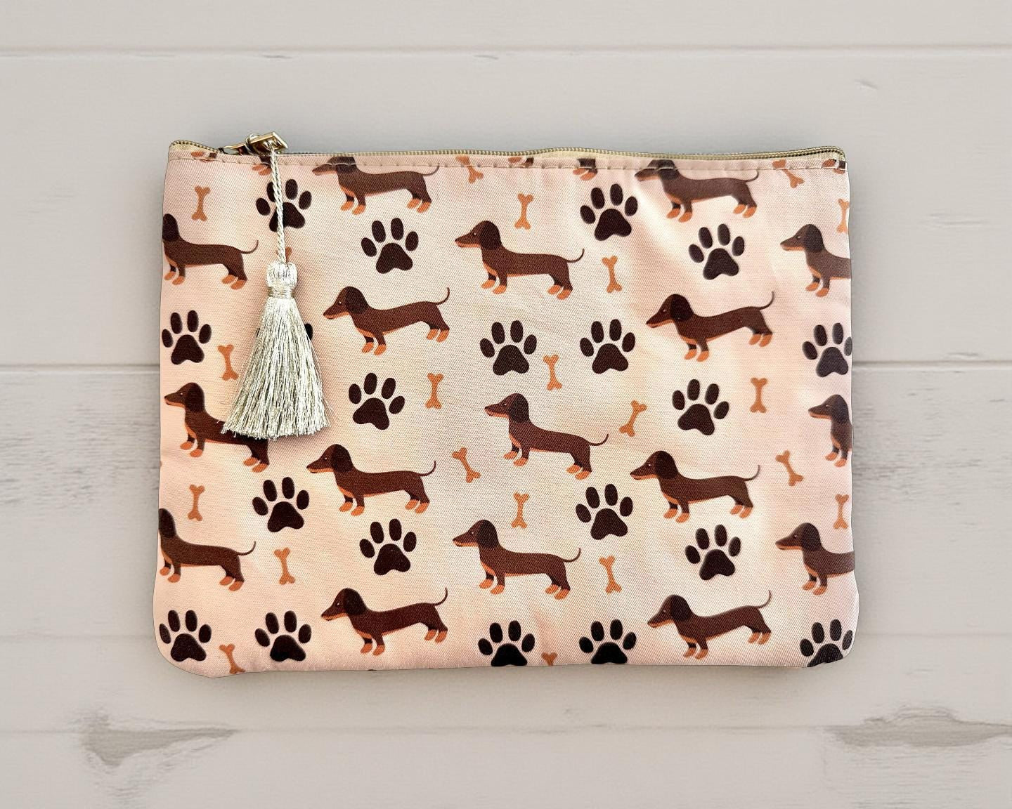 Dackel Kosmetiktaschen | Schminktasche mit Dackelmotiven | bestickt | Geschenk Dackelliebhaber