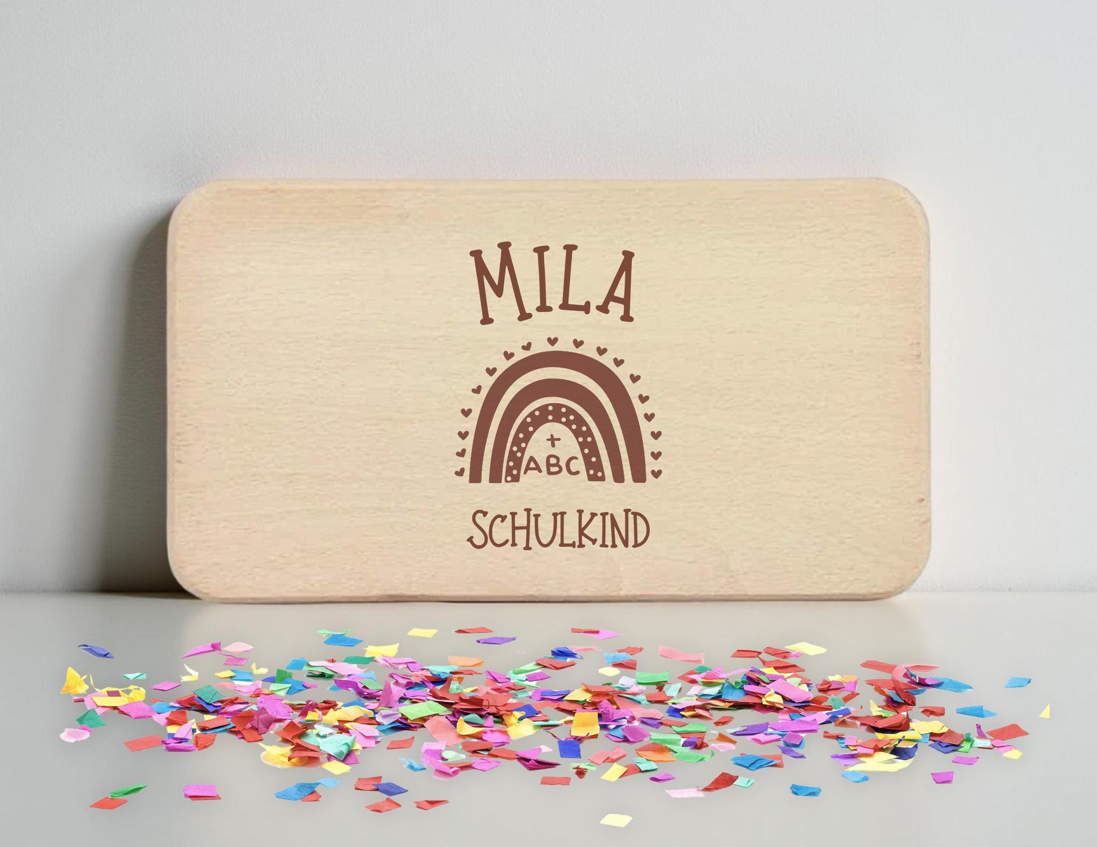 Personalisiertes Kinder Frühstücksbrettchen Einschulung | Lasergravur | Buchenholz | Endlich Schulkind | Erstklassig