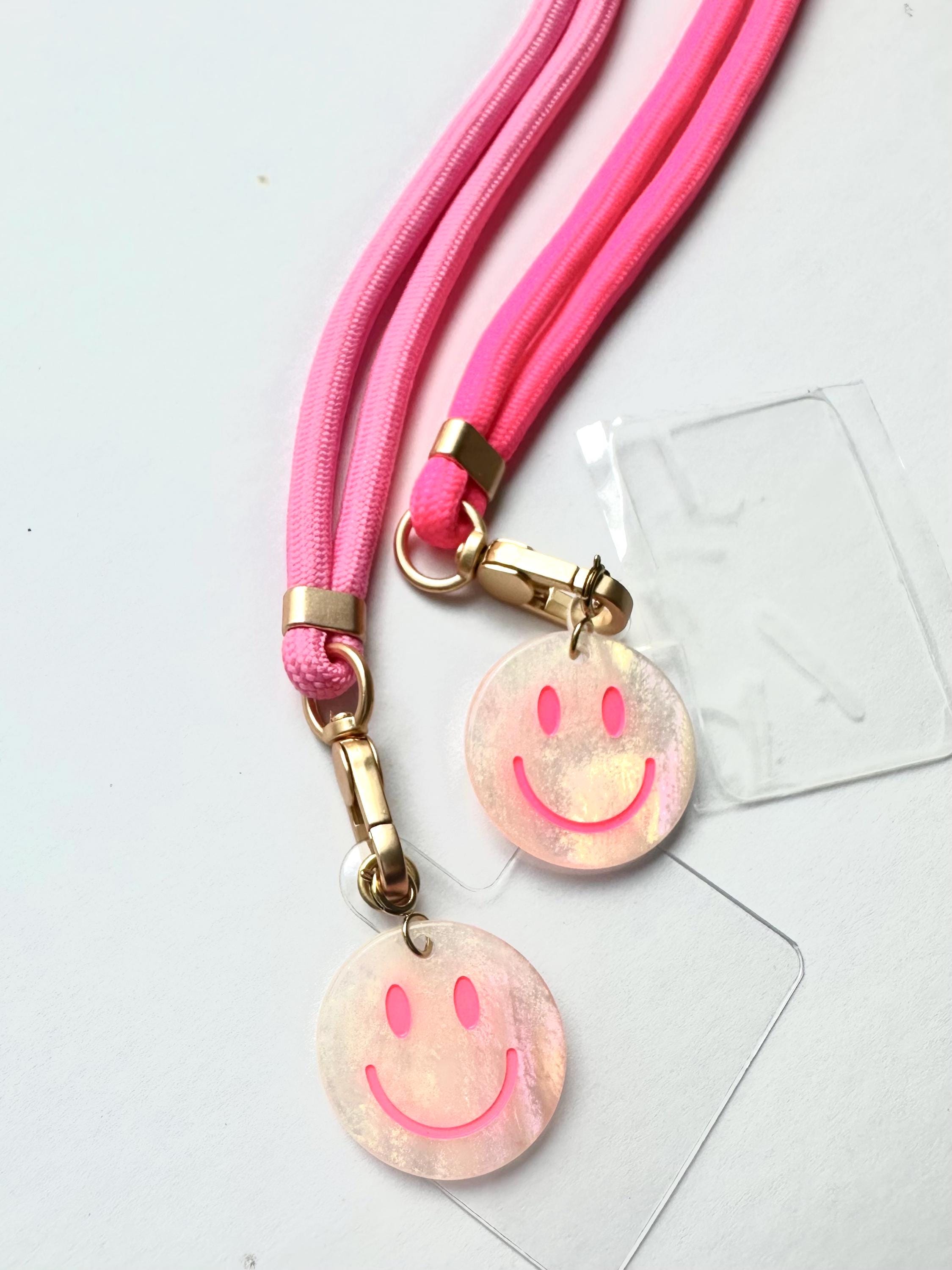 Lange schmale Handyketten Smiley | verstellbare Länge | Schnur Band für Mobiltelefone inkl. Adapter | goldene Karabiner | Smiley-Anhänger