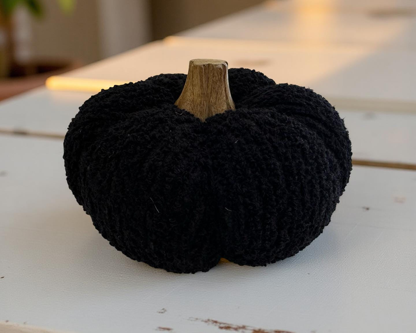 Deko Kürbisse | schwarzer Stoff mit Holz | in zwei Größen | Halloween Herbst Dekoration