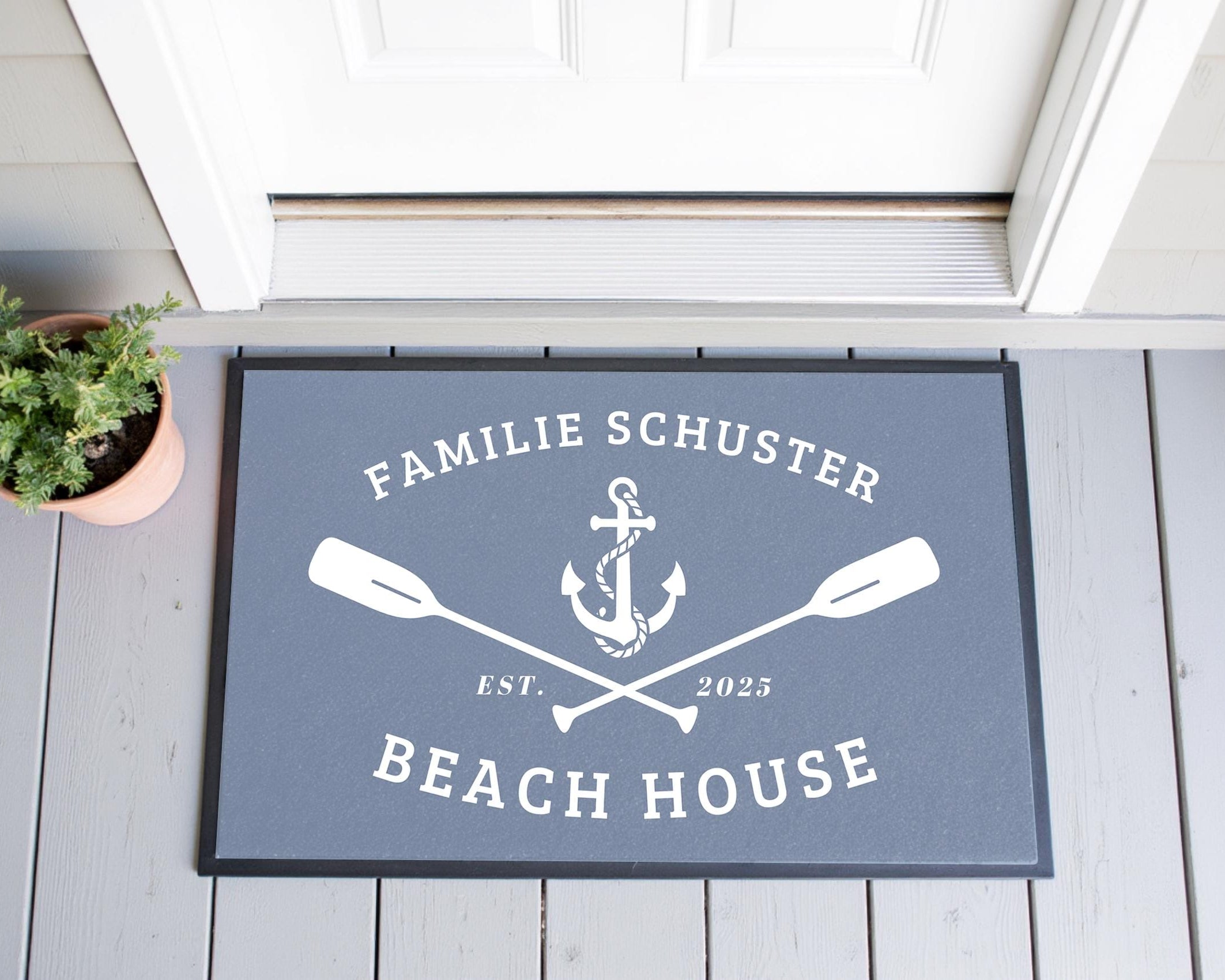 Fußmatte Beach House | Personalisierter Fußabtreter mit Namen, Jahreszahl, blaugrau, grau oder schwarz