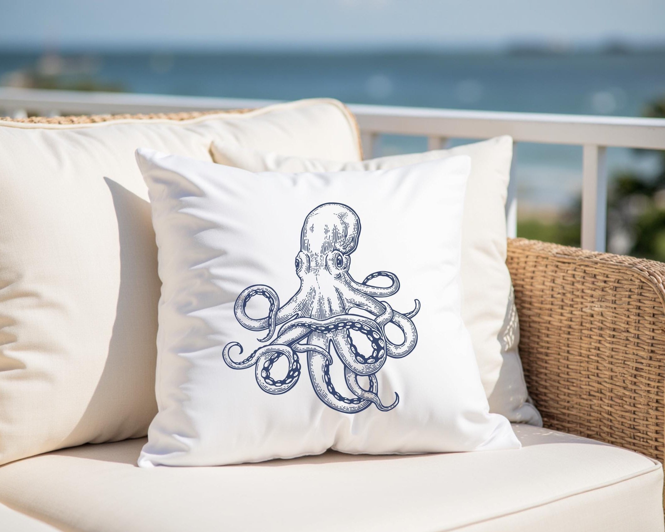 Kissen | Beach House Hamptons Style | 40 x 40 cm | Strandhaus | Oktopus Qualle blau weiß
