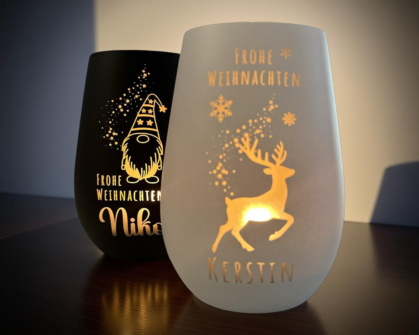 Windlicht Weihnachten personalisiert | gelasertes Glas innen gold | außen schwarz oder weiß | diverse Motive mit Deinem Namen