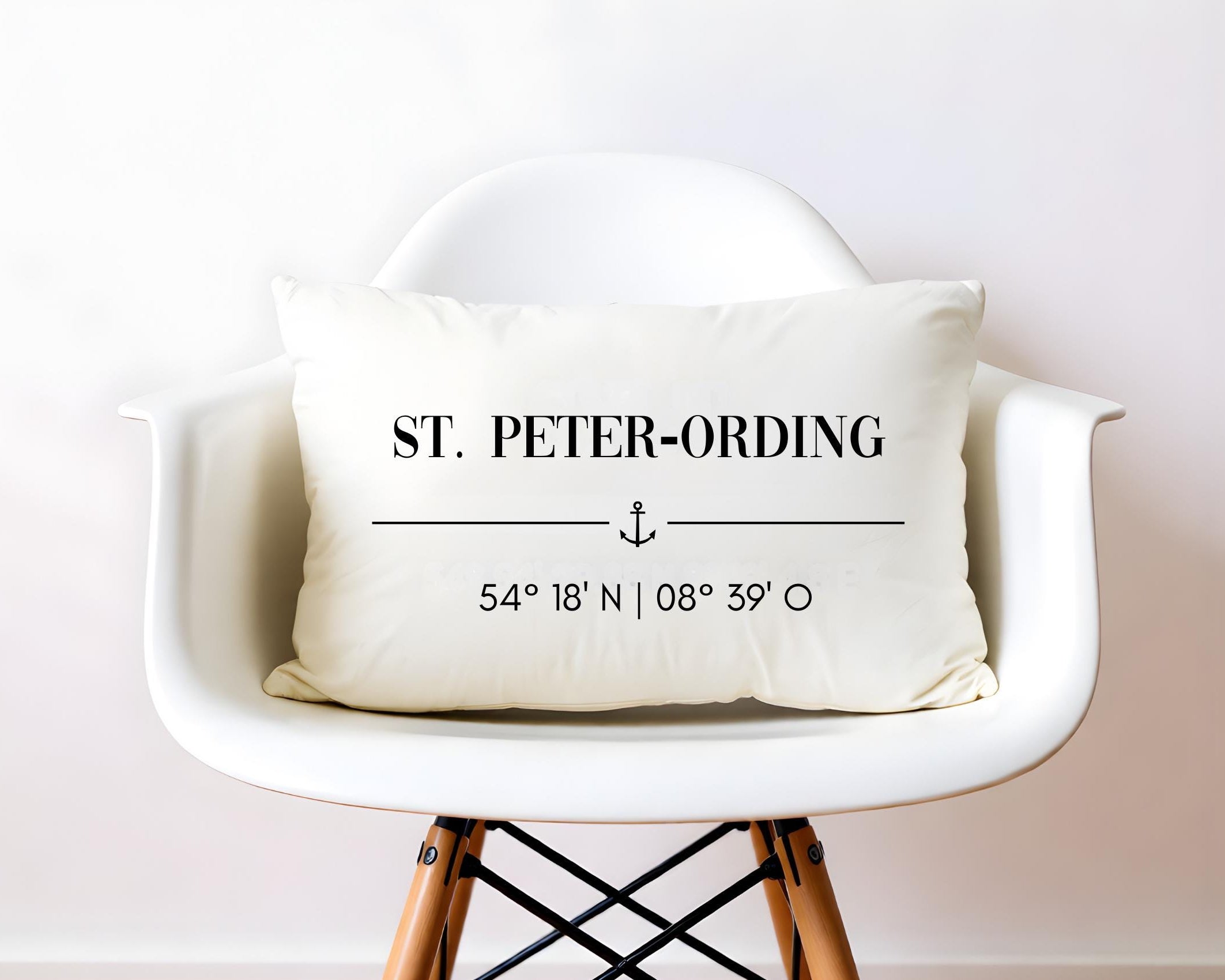 St. Peter-Ording Kissen 30x50 | maritimes Dekokissen Nordsee | Canvas Beige mit Anker & Koordinaten | SPO Geschenk