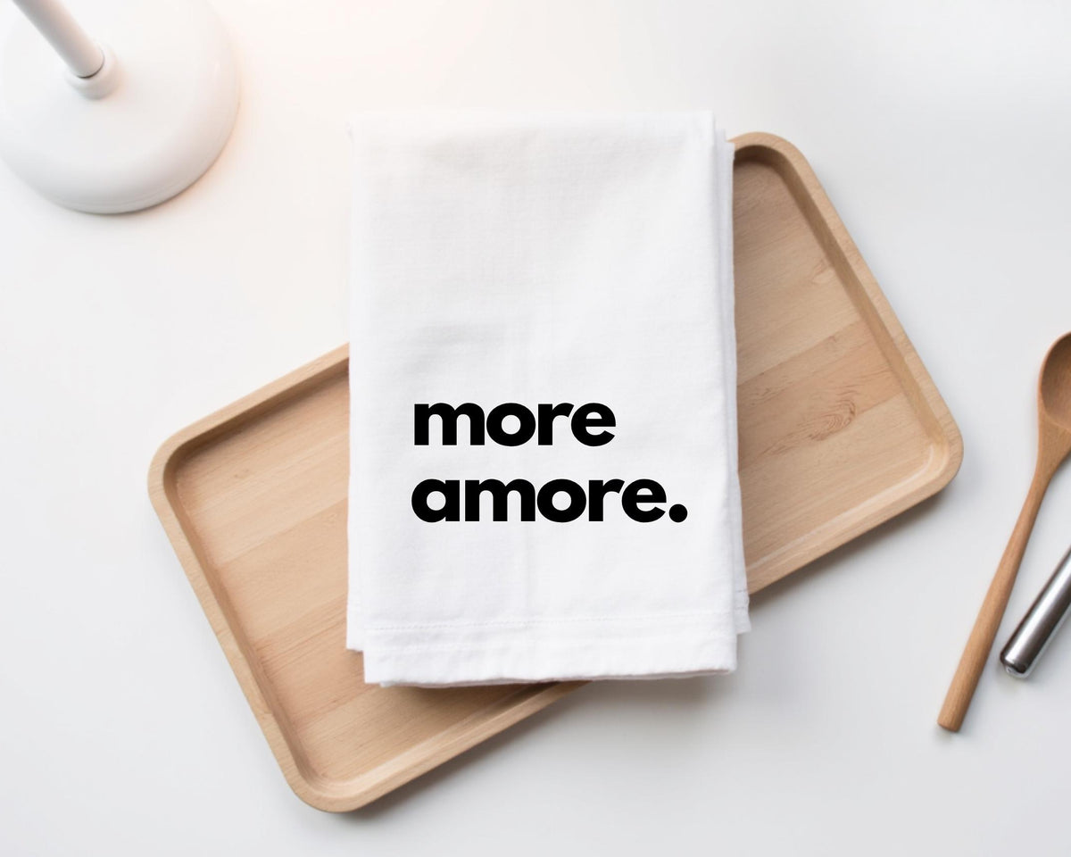 Geschirrtuch | weißes oder schwarzes Küchenhandtuch | More amore. | Liebe | mit weißer, schwarzer oder pinker Beschriftung