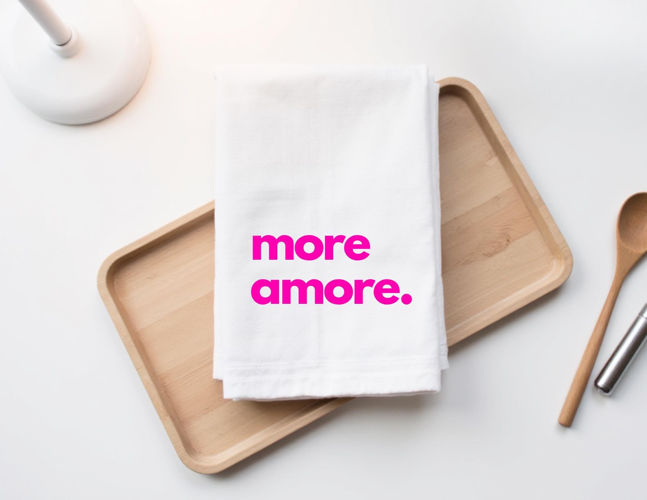 Geschirrtuch | weißes oder schwarzes Küchenhandtuch | More amore. | Liebe | mit weißer, schwarzer oder pinker Beschriftung