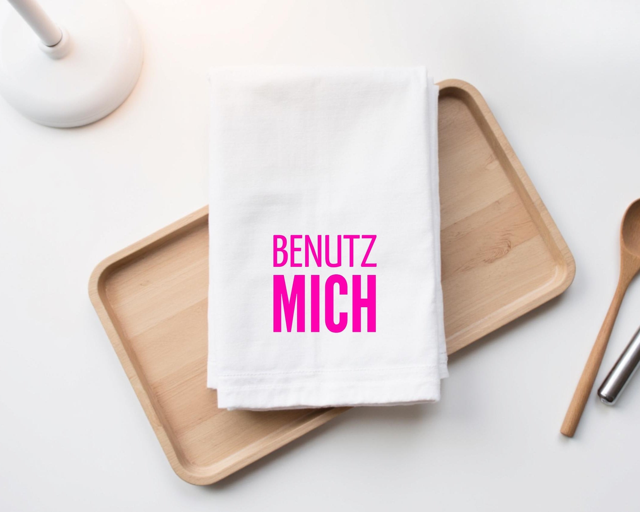 Geschirrtuch | Küchenhandtuch | Benutz mich | mit schwarzer oder pinker Beschriftung