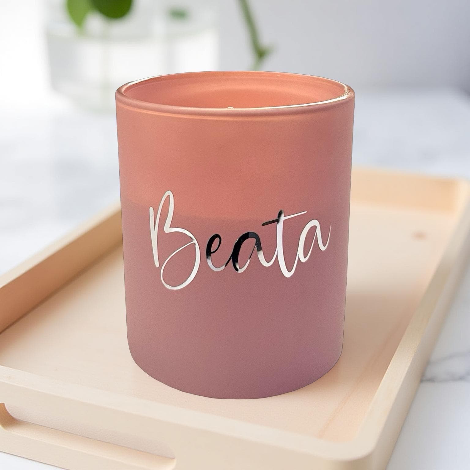 Duftkerze personalisiert | rosa im Glas | Sojawachs mit Blüte | Geschenkidee Mitbringsel mit Namen in Silber