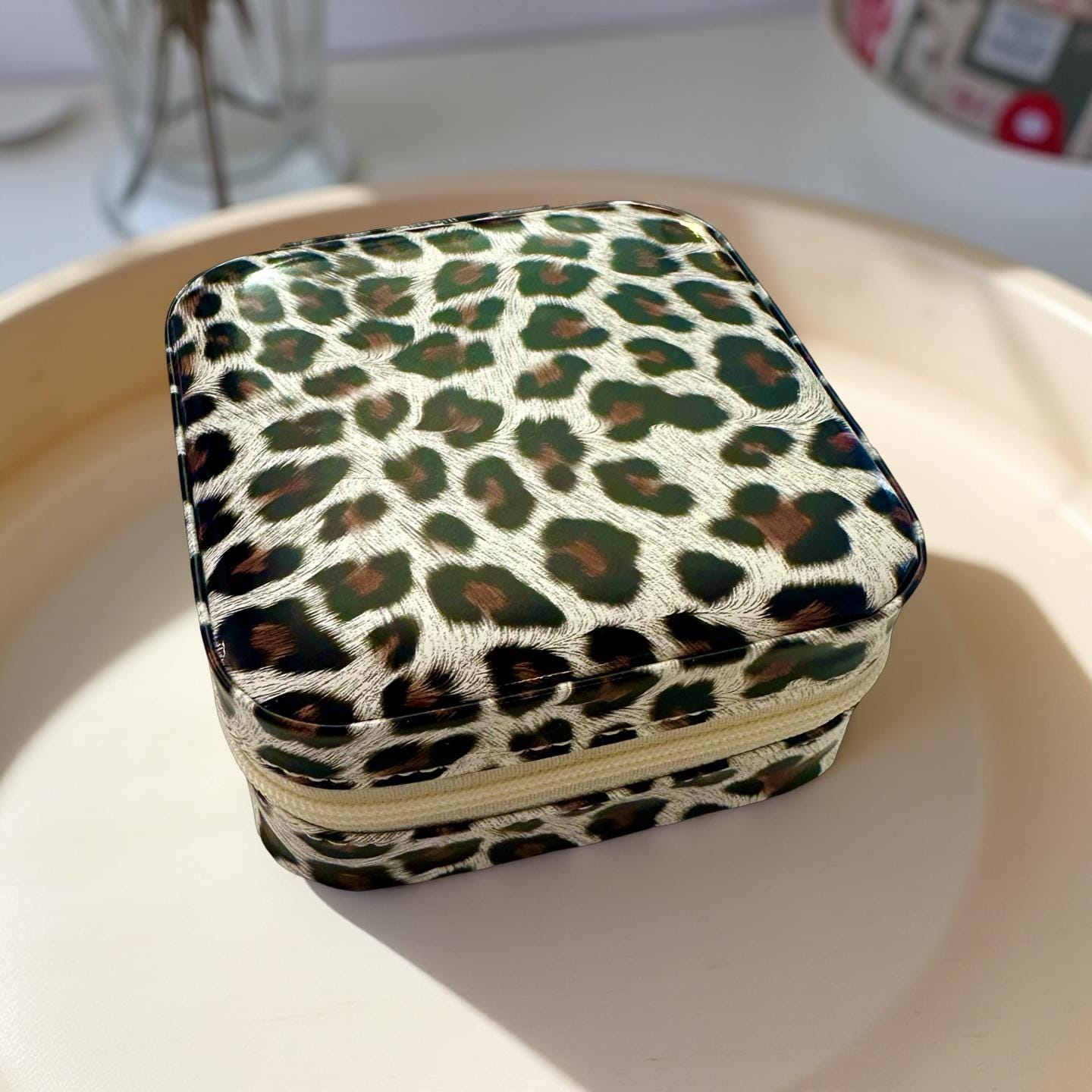 Schmuck-Etui Leomuster für die Reise | personalisierte Schmuckbox | kleine Schatulle mit Namen | Leo