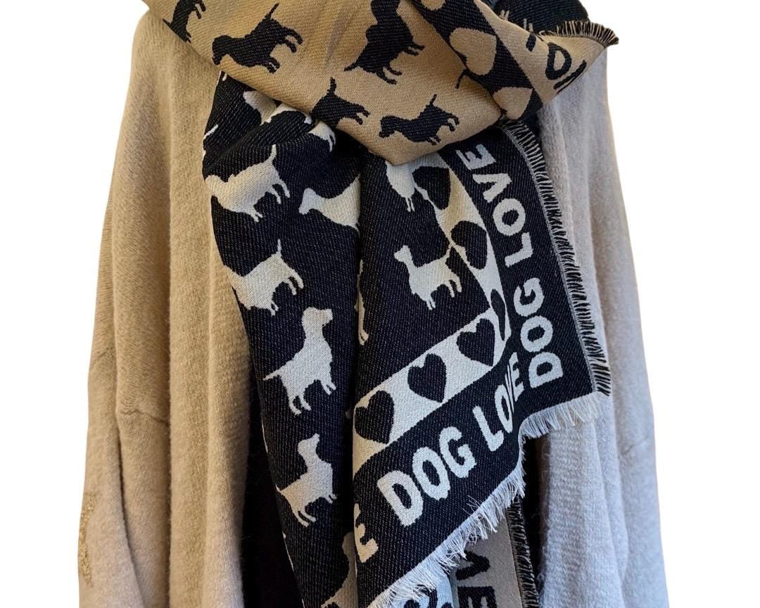 Breiter Schal DOG LOVE | schwarz, grau, camel und beige | mit Herzen, Hunden und Schrift | Viskose | Webschal Tuch Stola | 190 x 70 cm