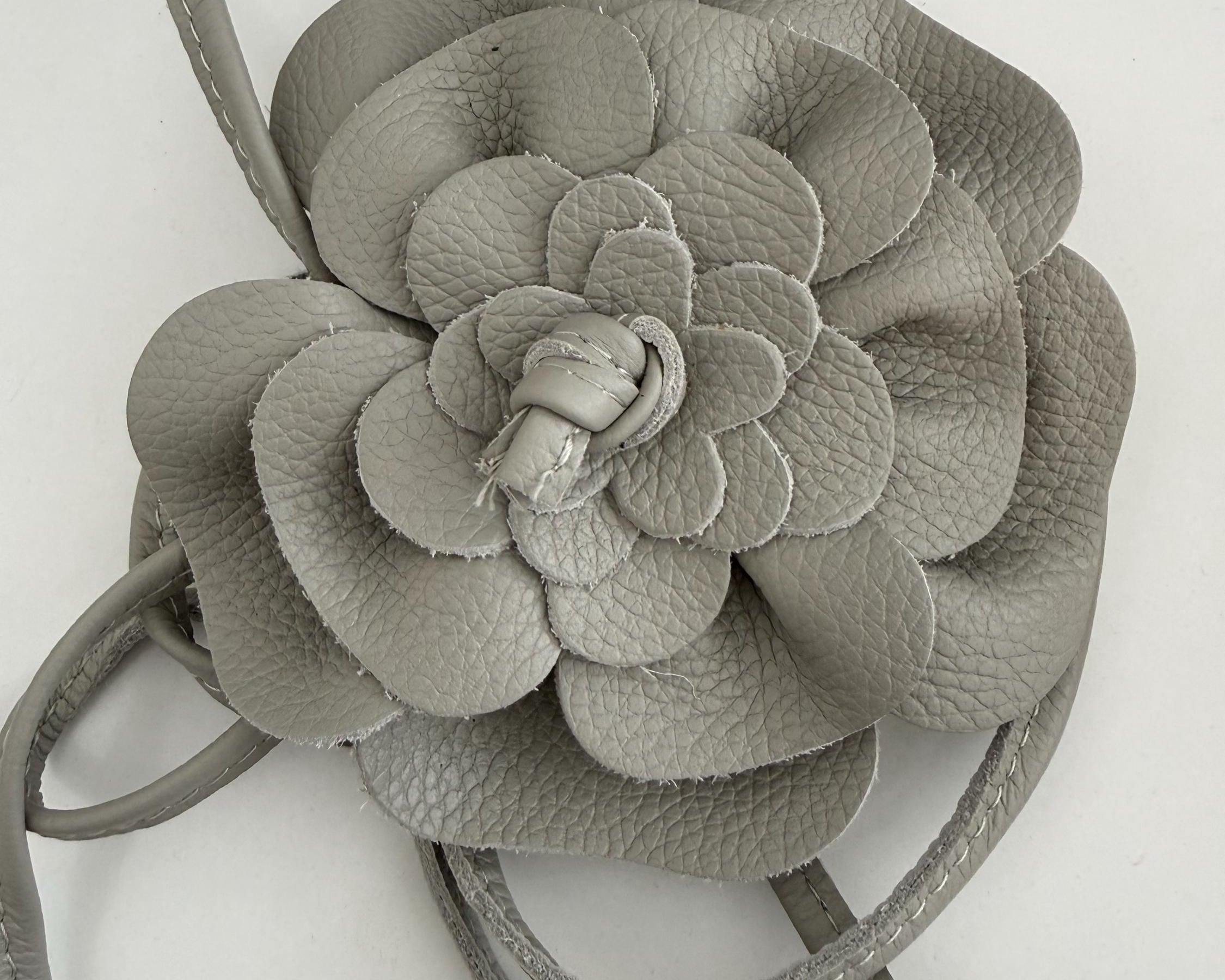 Blumen Leder Gürtel | Bindegürtel Blüte | große Lederblume | schwarz, gold, pink, taupe, flieder, silber, Leo, Khaki, Braun | echt Leder