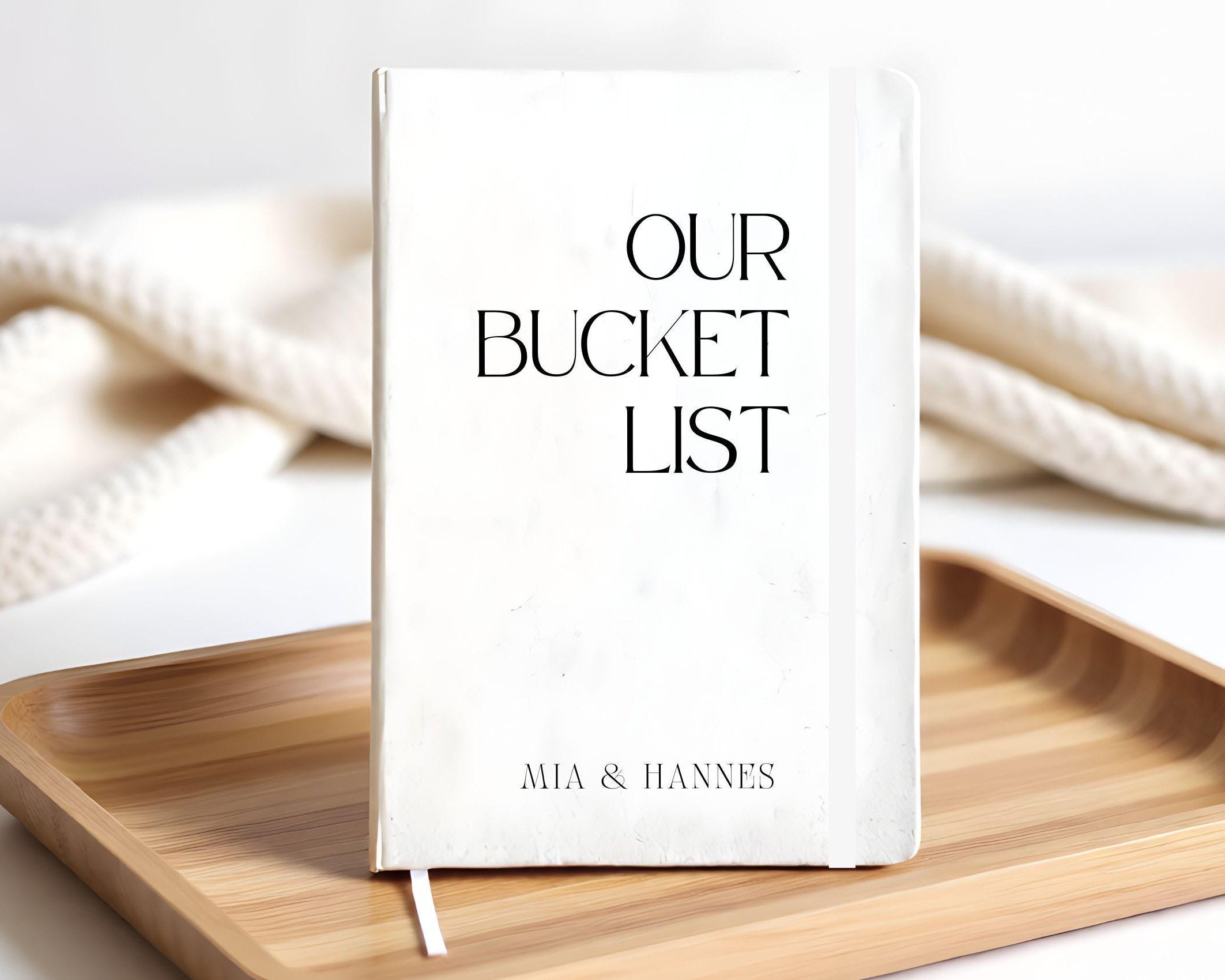 Tagebuch "Our Bucket List" | liniertes Notizbuch mit Personalisierung | schwarz oder weiß | Erlebnisse und Zukunftspläne aufschreiben