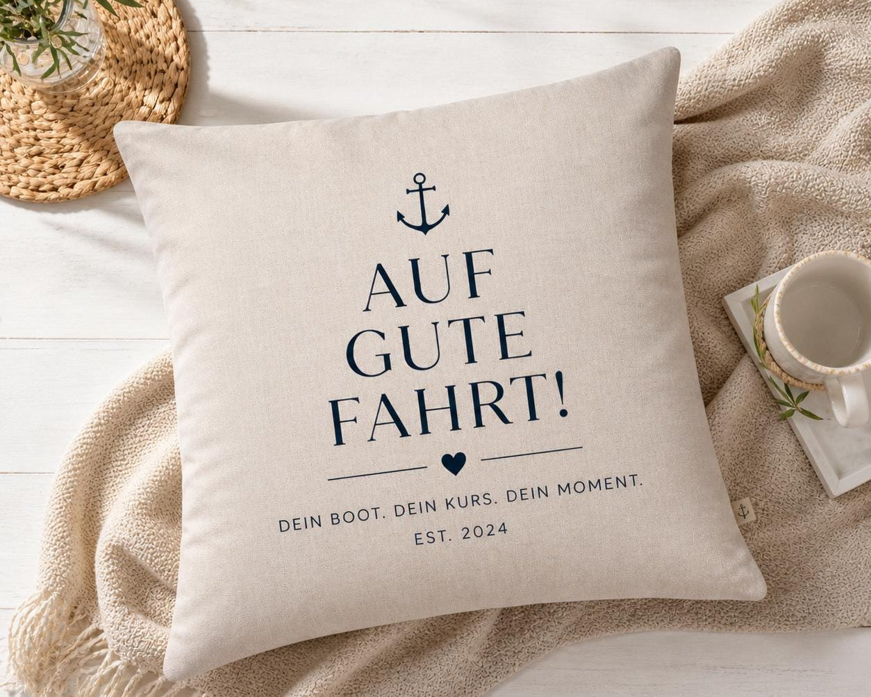 Outdoor Kissen wasserabweisend | Maritimes Dekokissen „Auf gute Fahrt“ | wetterfest | Boot Deko | Geschenk Segeln | personalisierbar | 40x40