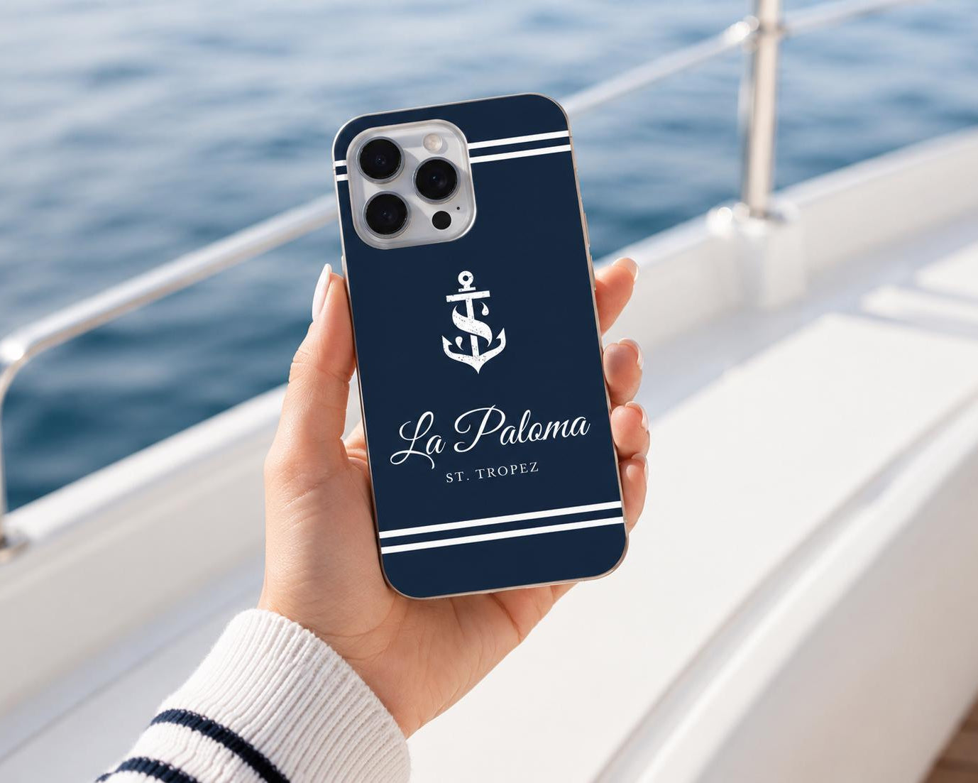 Personalisierte Handyhülle mit Bootsname | Maritime Hülle für Segler & Bootsbesitzer | Geschenk Skipper mit Anker Motiv | Apple oder Samsung