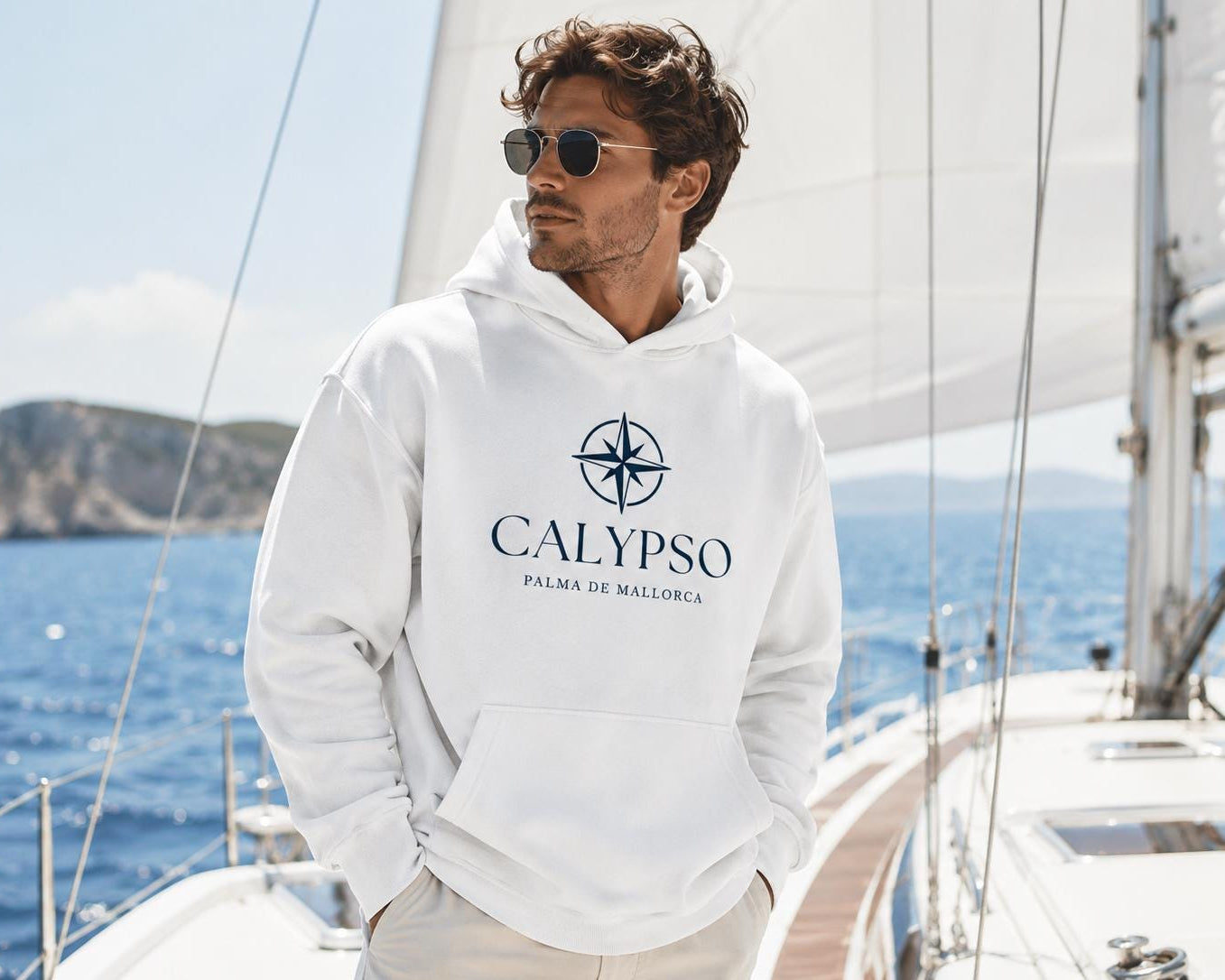 Personalisierter Oversized Hoodie mit Bootsname – Unisex Hoodie für Segler, Bootseigner & Yachtfans | blau oder weiß