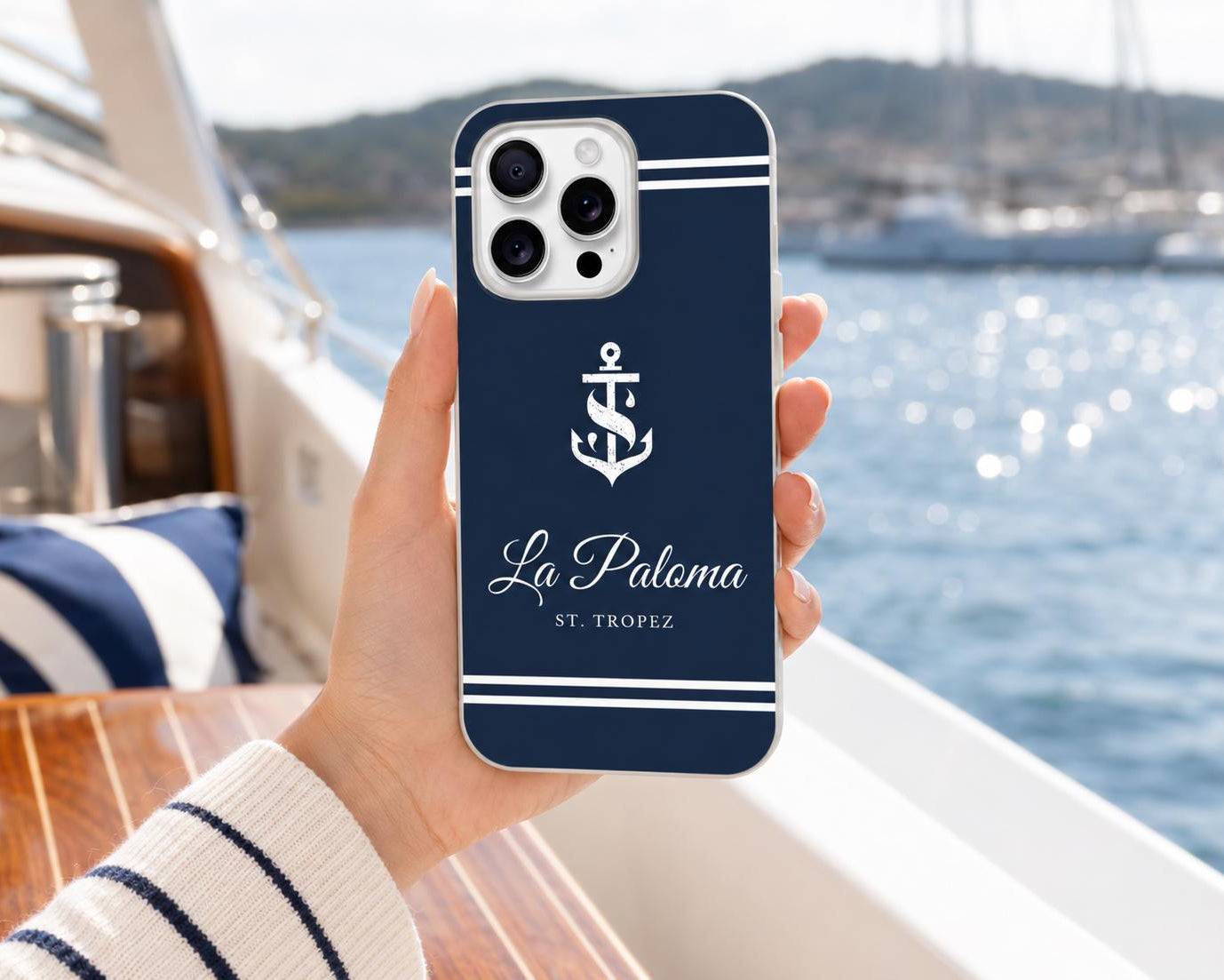 Personalisierte Handyhülle mit Bootsname | Maritime Hülle für Segler & Bootsbesitzer | Geschenk Skipper mit Anker Motiv | Apple oder Samsung