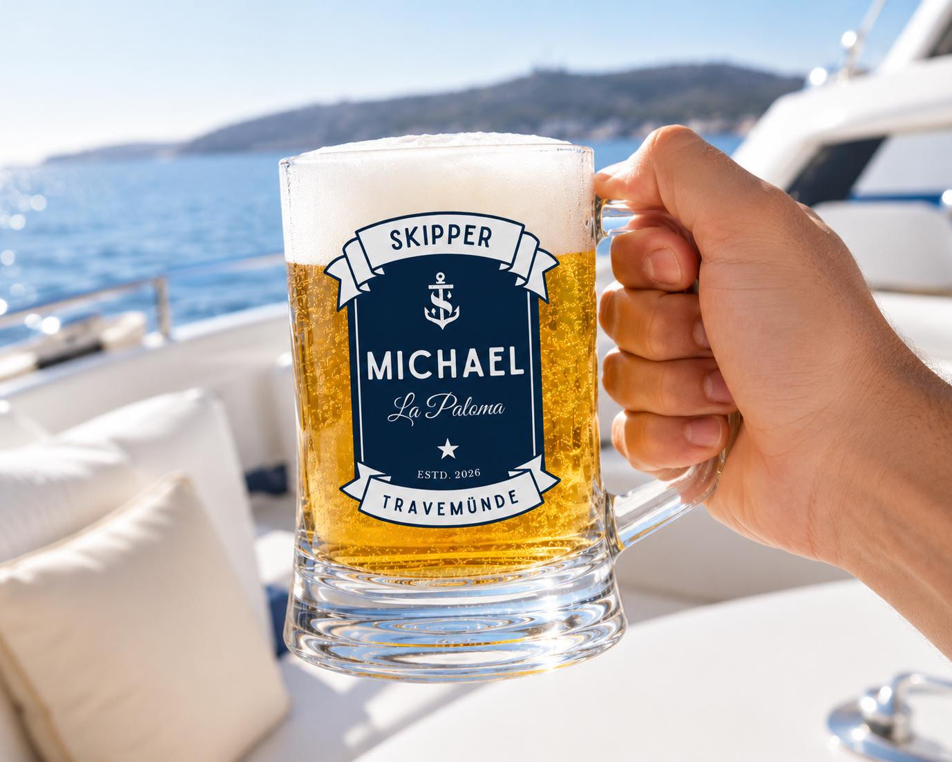 Personalisierter Bierkrug für Bootsbesitzer | Bierglas mit Bootsname & Jahreszahl | Geschenk für Skipper, Segler, Kapitän | Bierhumpen Glas