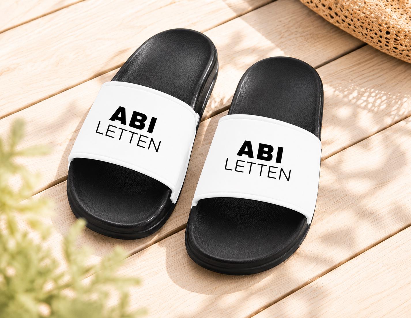 Abi Letten Schlappen Geschenk Abitur | Lustige Badelatschen Abi 2026 | Abiletten Geschenk Abifeier Abizeit Urlaub | in 6 Farben (Gr. 36-47)