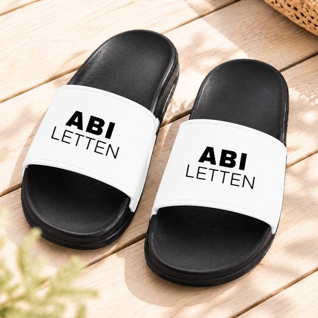 Abi Letten Schlappen Geschenk Abitur | Lustige Badelatschen Abi 2026 | Abiletten Geschenk Abifeier Abizeit Urlaub | in 6 Farben (Gr. 36-47)