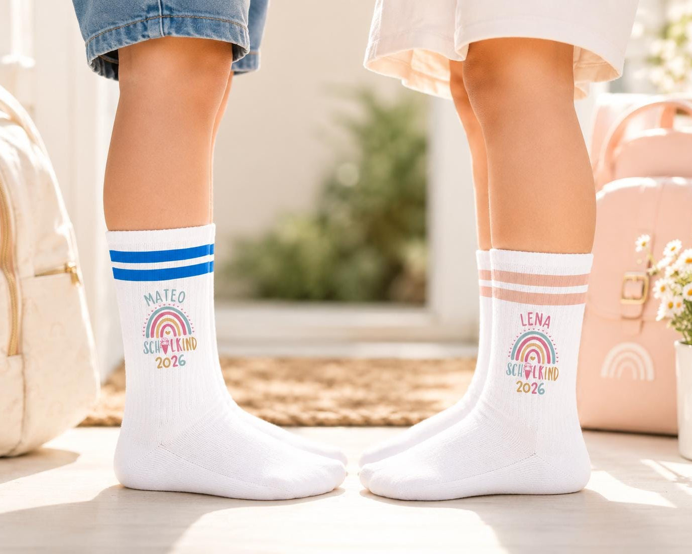 Personalisierbare Schulkind 2026 Socken mit Streifen, Einschulung Geschenk Mädchen Junge, bunte Socken, Geschenk Einschulung, Bio-Baumwolle