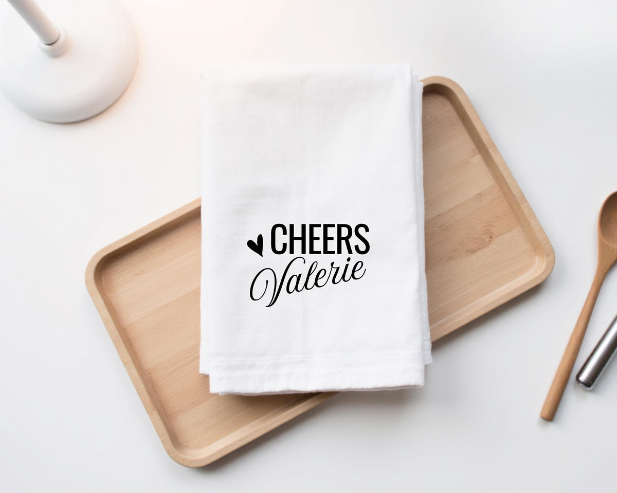 Personalisiertes Weinglas mit Name | Cheers, Cin Cin oder Santé | Geschenk für Frauen & Mädelsabend