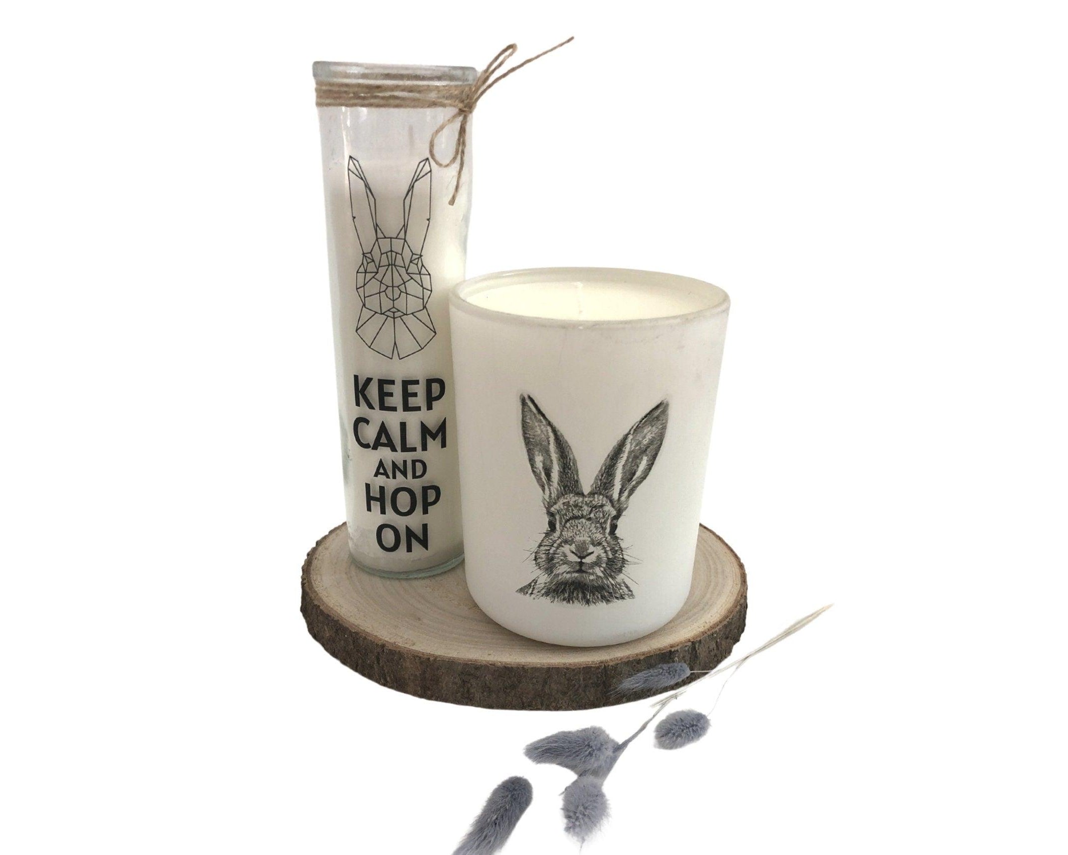 Oster Kerze im Glas | schlankes Glas | Keep calm and hop on | Kerzen mit Botschaft | Skandi Deko | Geschenkidee Ostern Hase Origami - Roo's Gift Shop