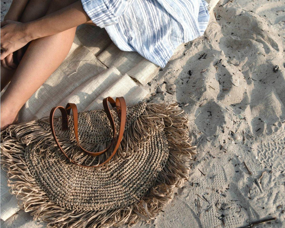 Beige Umhängetasche mit Fransen Strandtasche Einkaufstasche SUMBAWA - Roo's Gift Shop