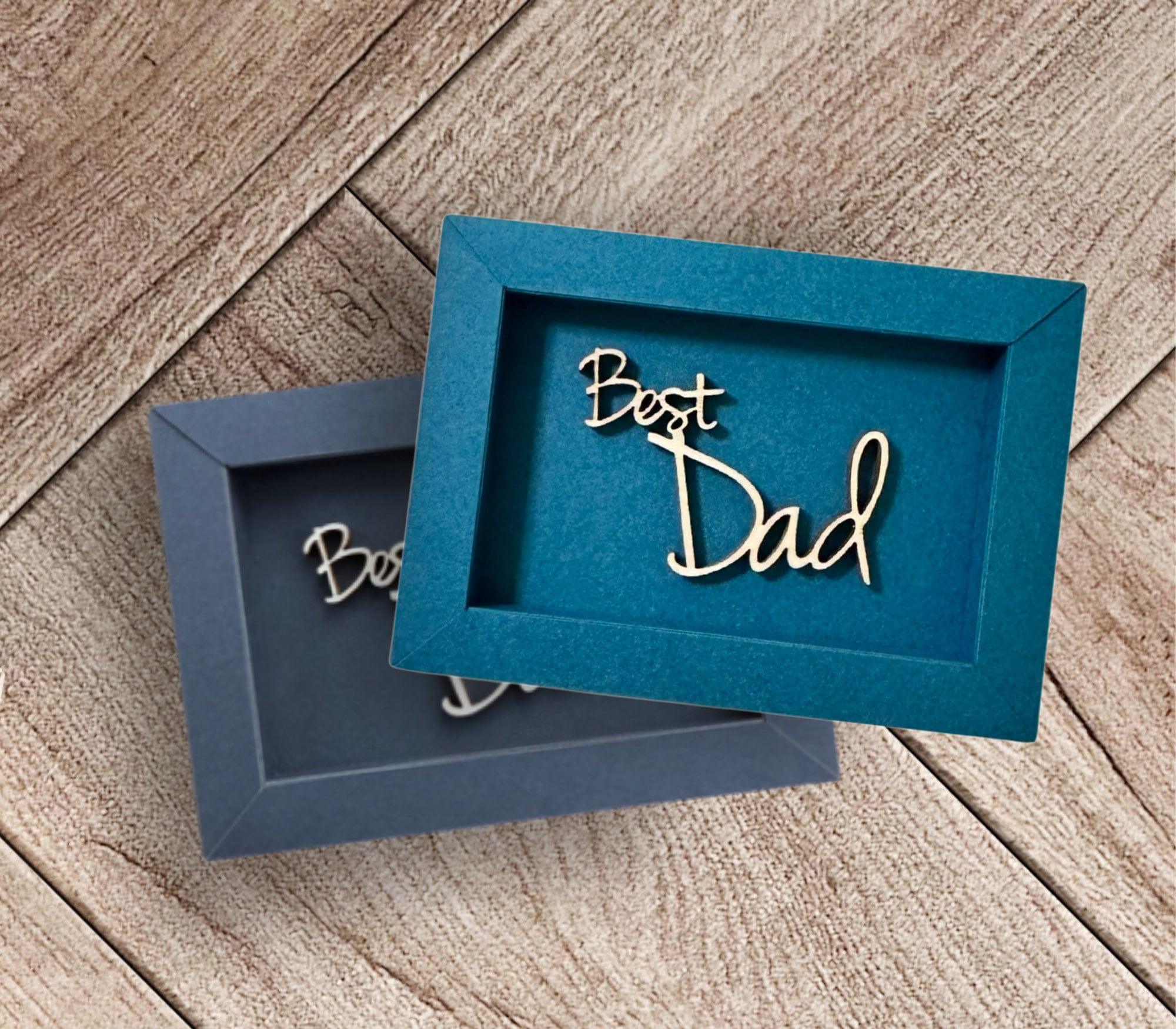 Best Dad | Schriftzug aus Holz | Filigrane Holzschrift | Vatertag - Roo's Gift Shop